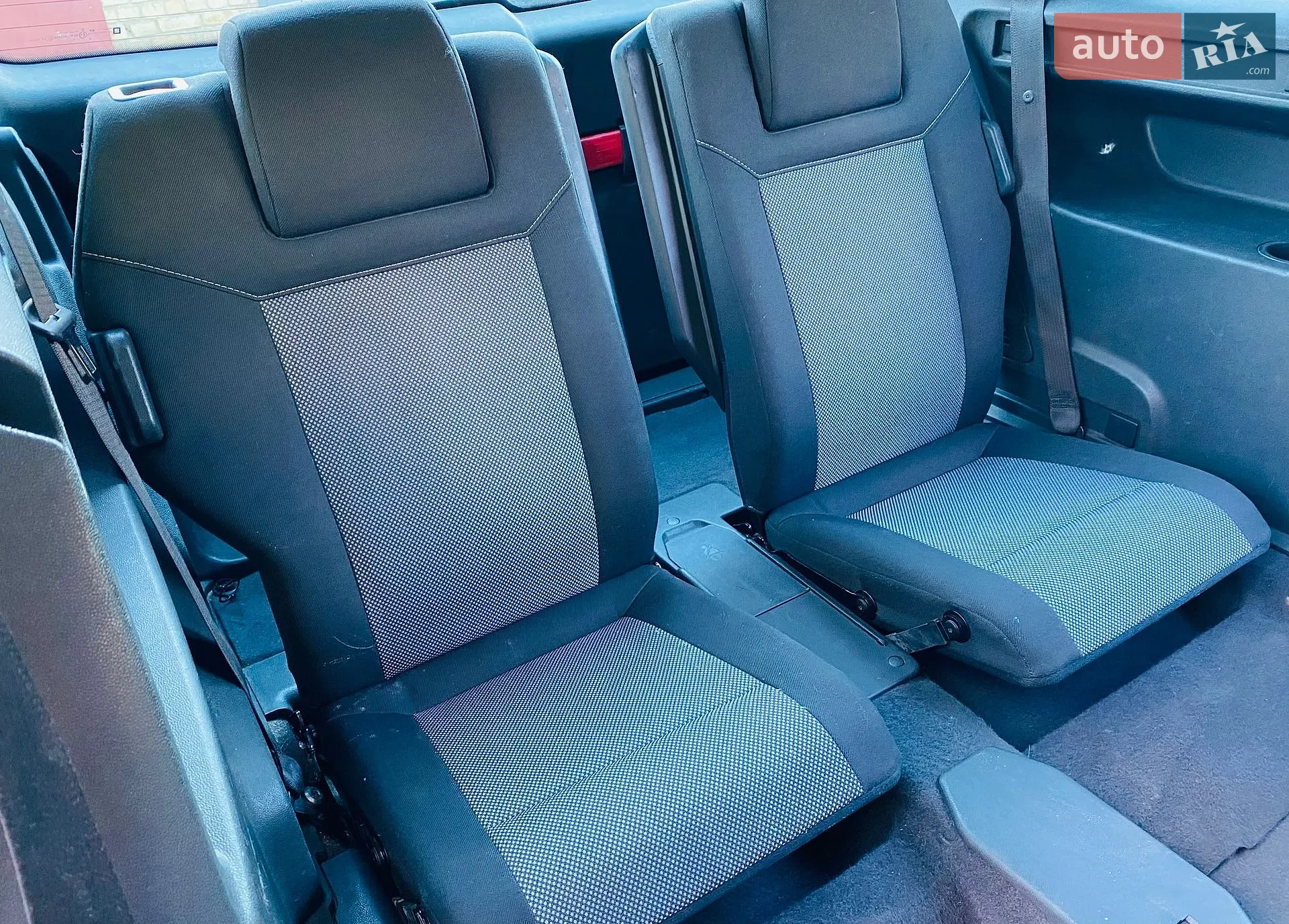 2010 Opel Zafira - мініатюра 12