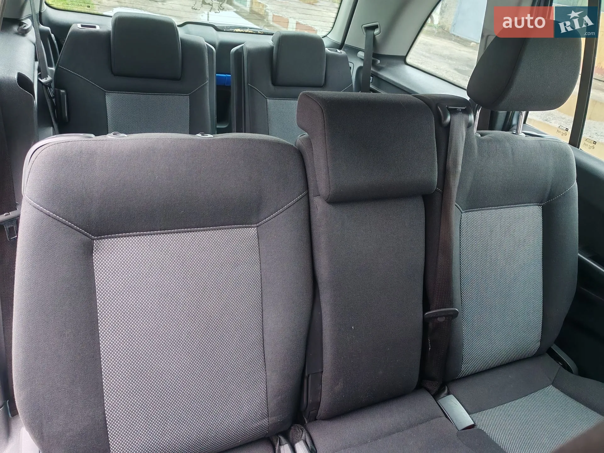 2010 Opel Zafira - мініатюра 25