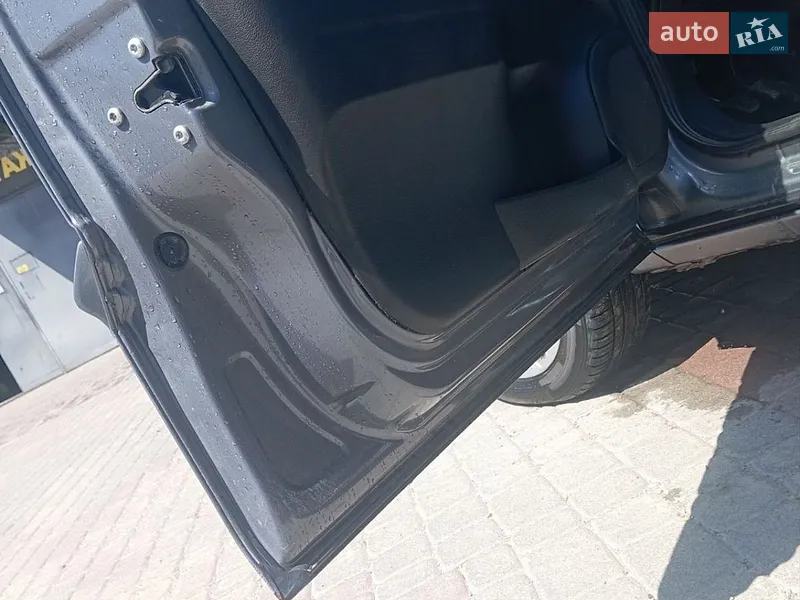 Opel Zafira 2005 VIN W0L0TGF7552133631 фото оголошення 32 з 72