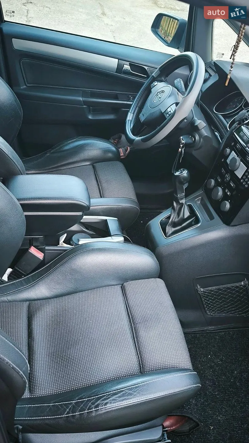 2010 Opel Zafira - мініатюра 5