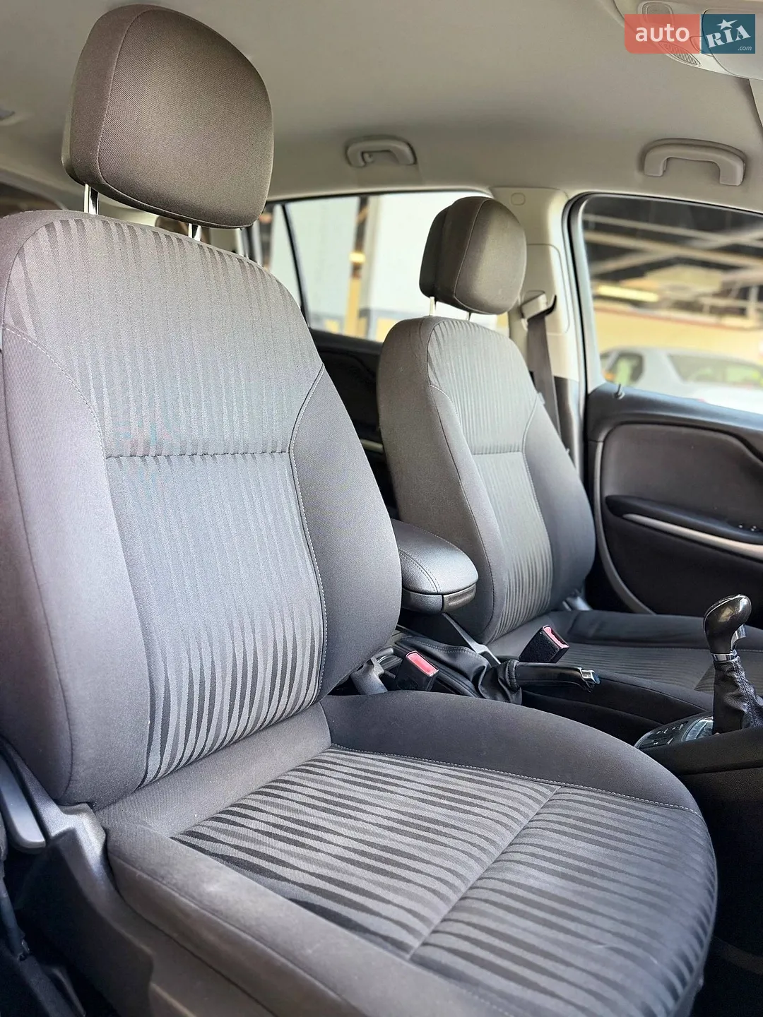 2012 Opel Zafira - мініатюра 16