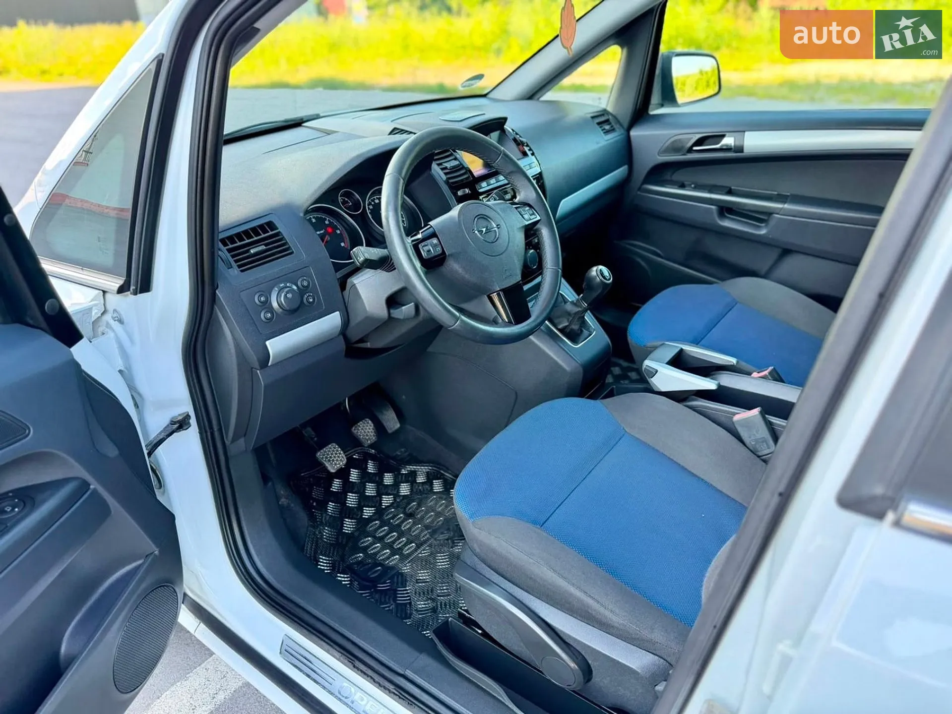 2011 Opel Zafira - мініатюра 27