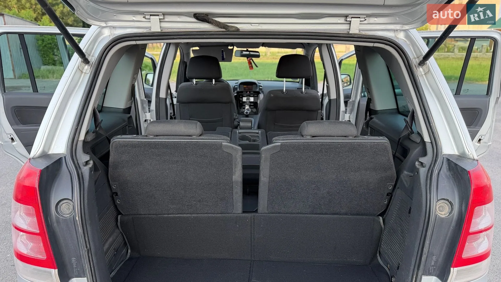 2010 Opel Zafira - мініатюра 15