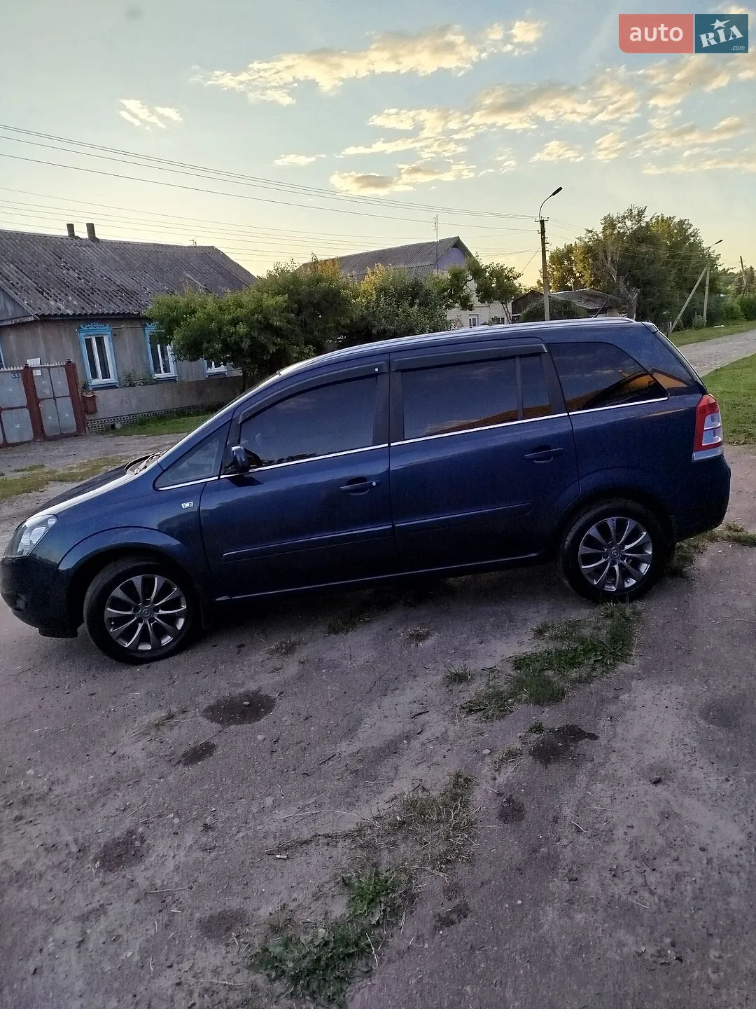 2010 Opel Zafira - мініатюра 4