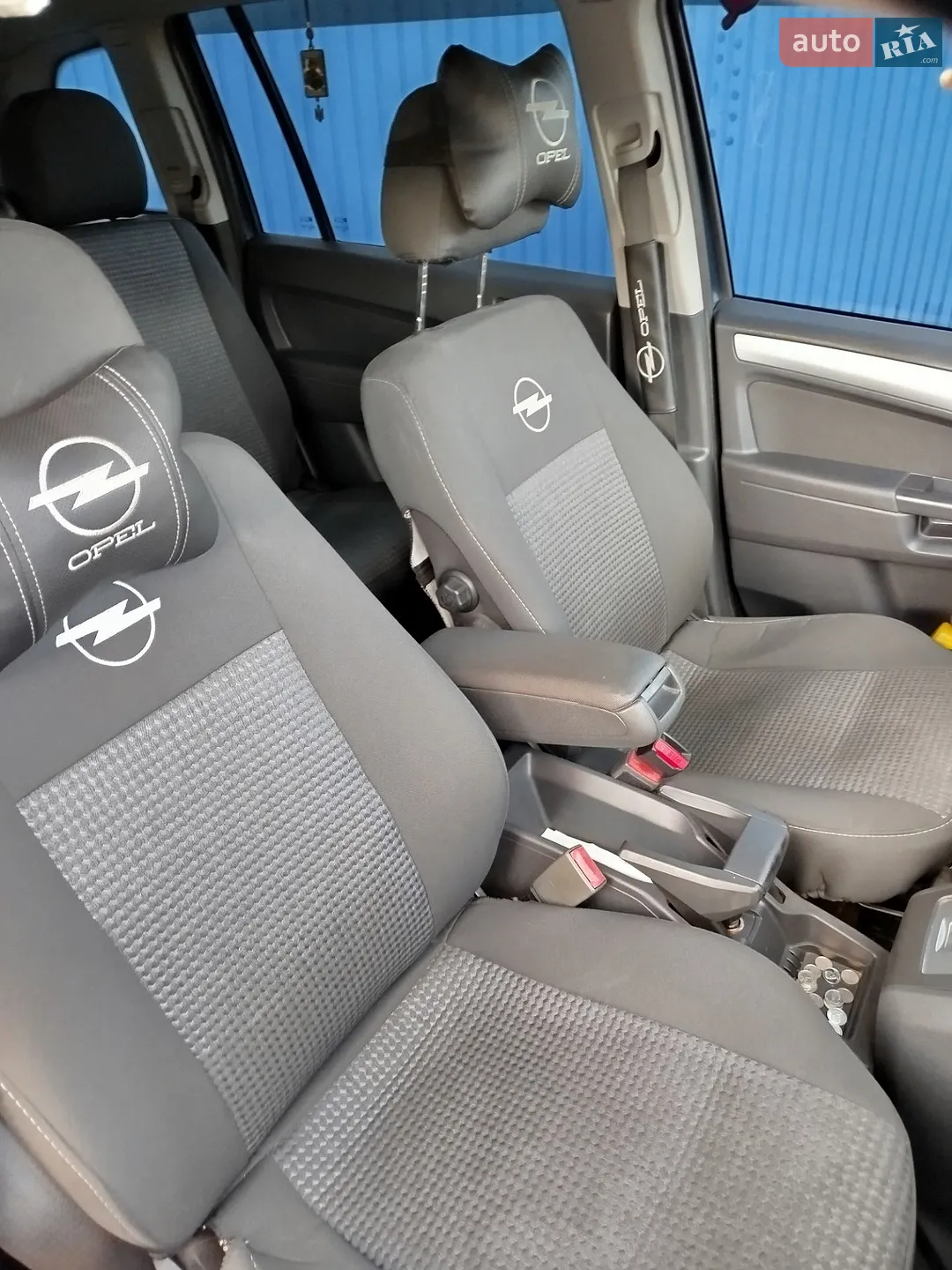 2010 Opel Zafira - мініатюра 11