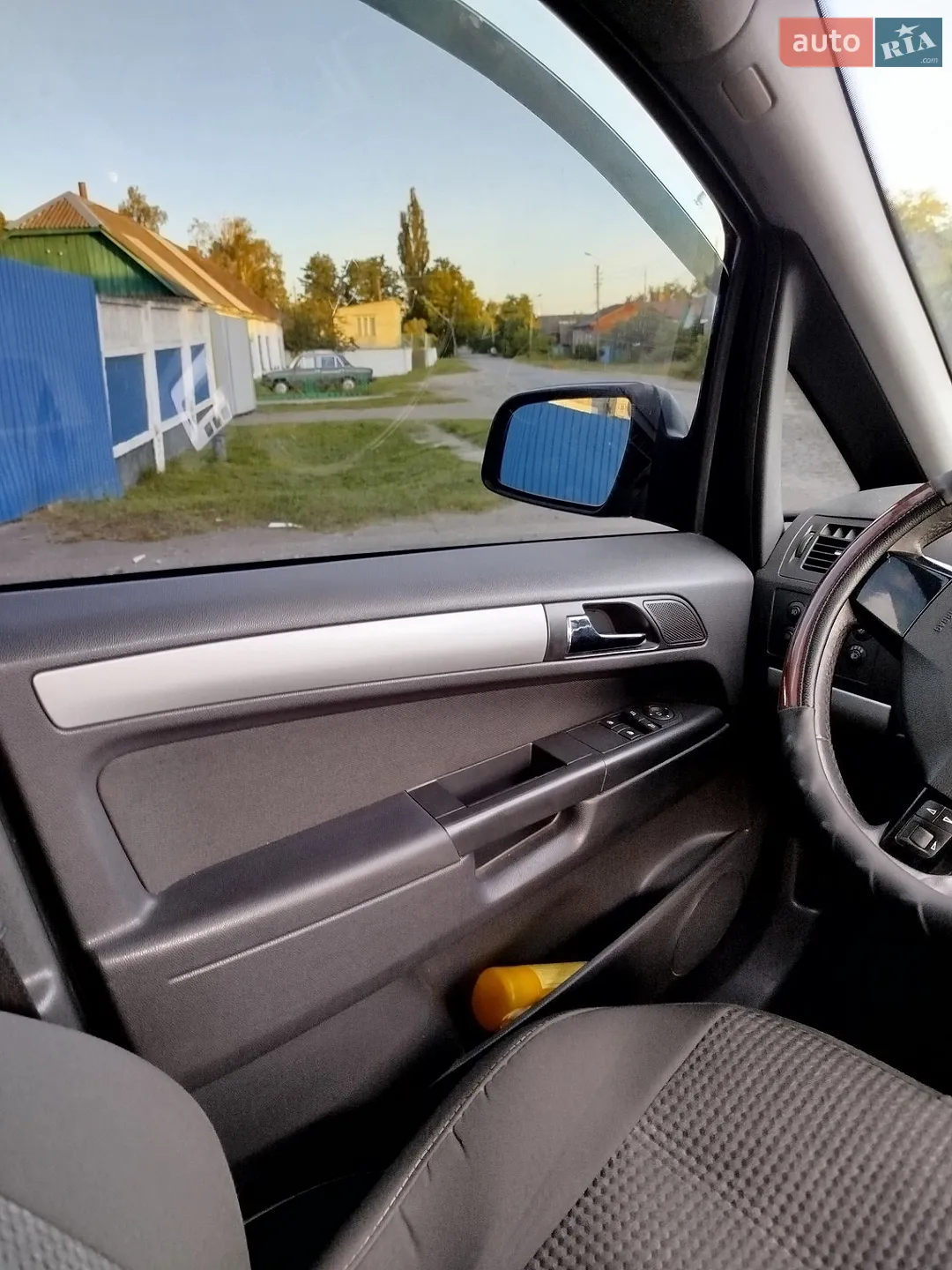 2010 Opel Zafira - мініатюра 16