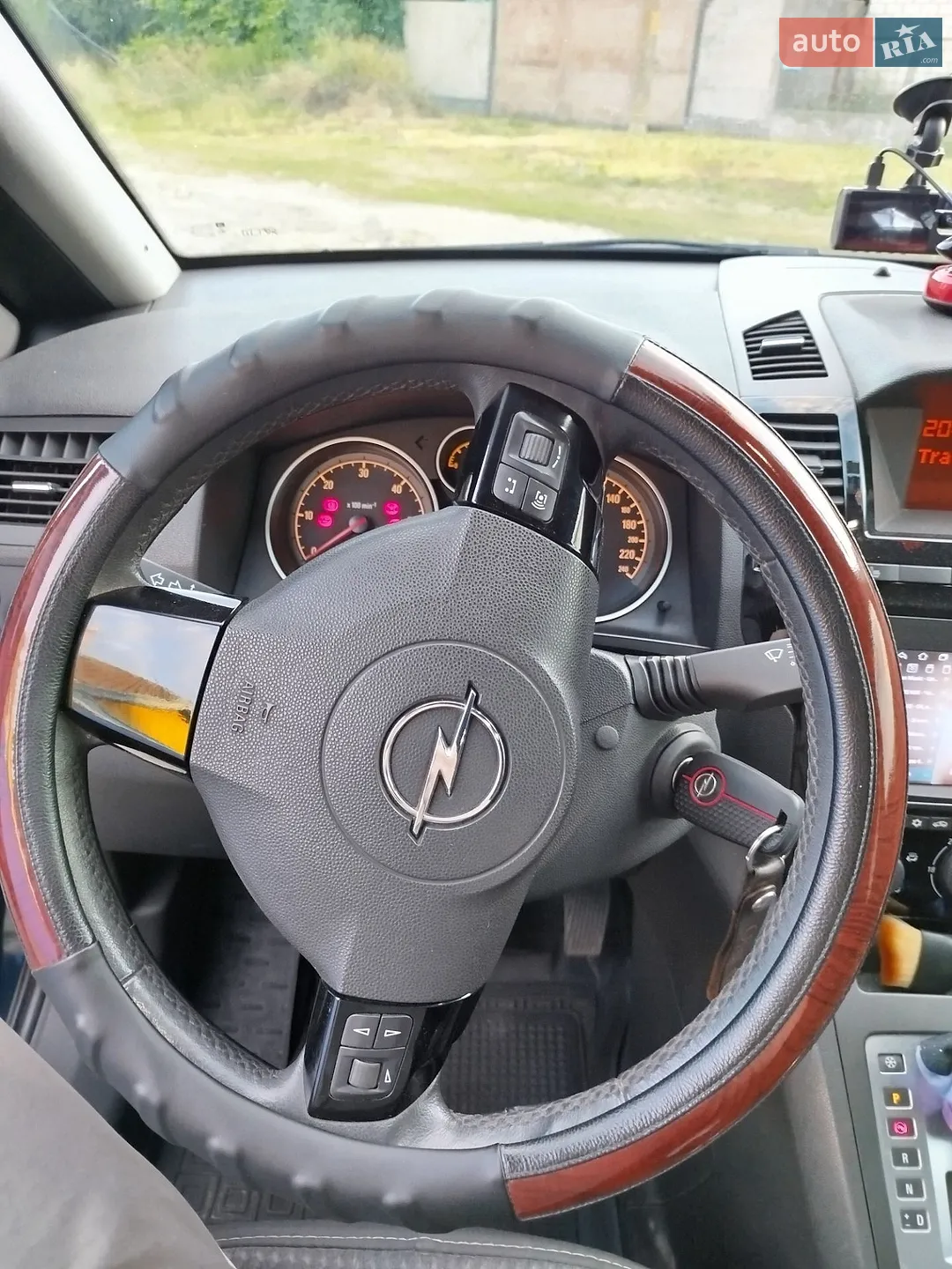 2010 Opel Zafira - мініатюра 20