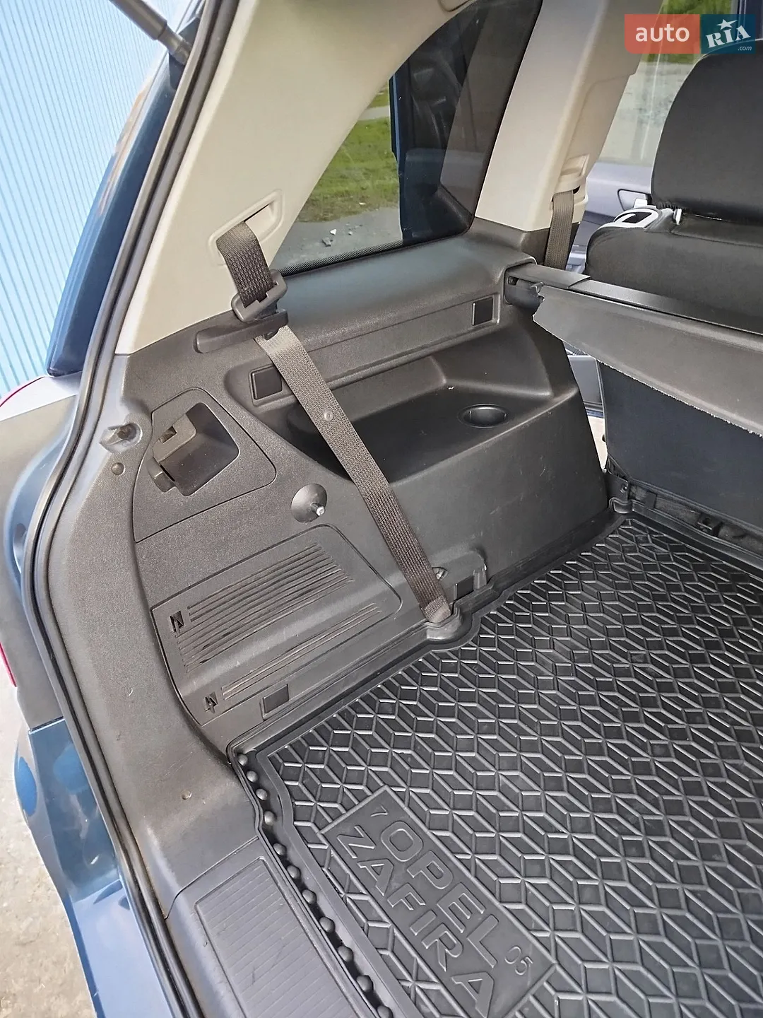 2010 Opel Zafira - мініатюра 28