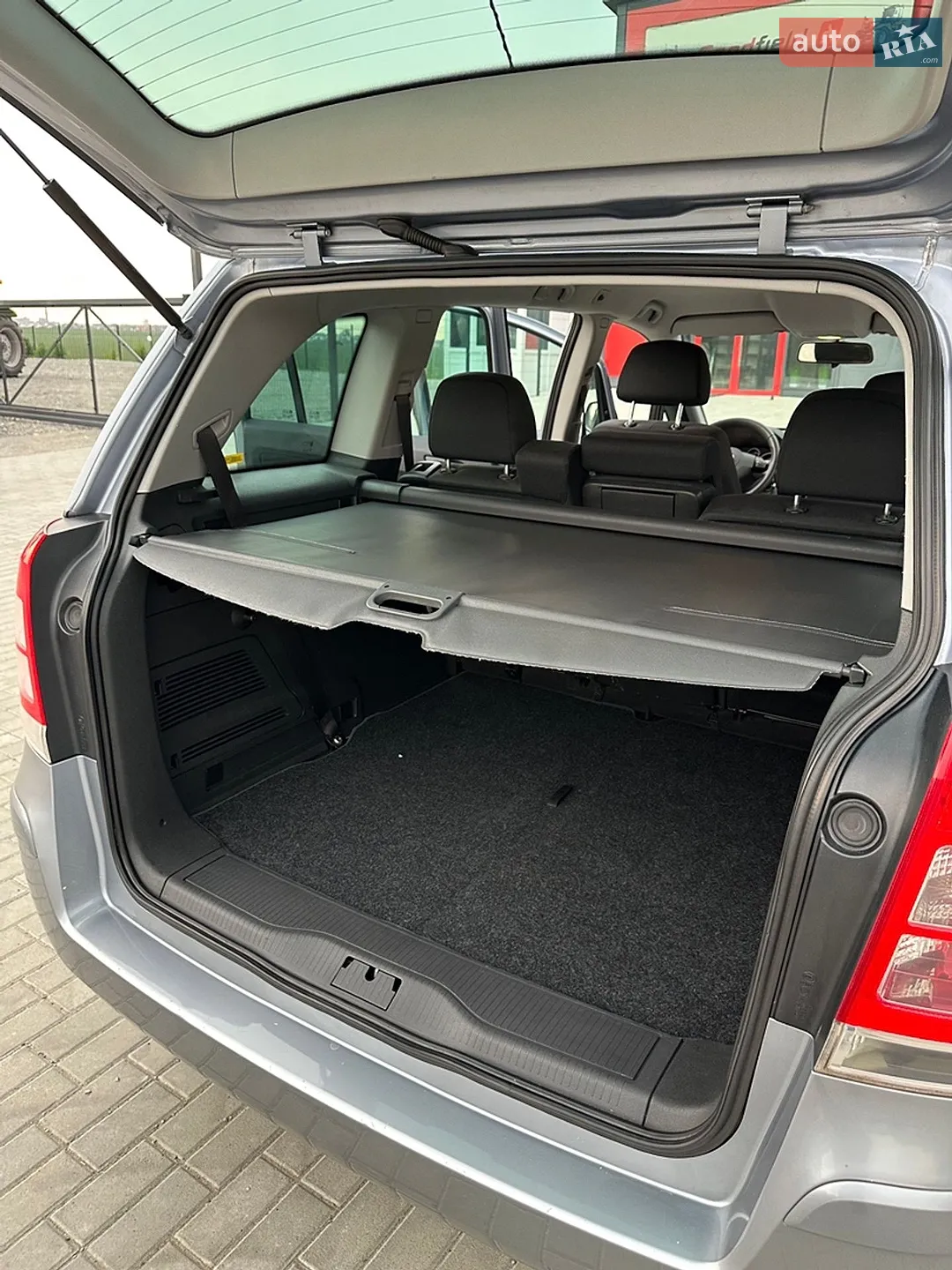 2010 Opel Zafira - мініатюра 45