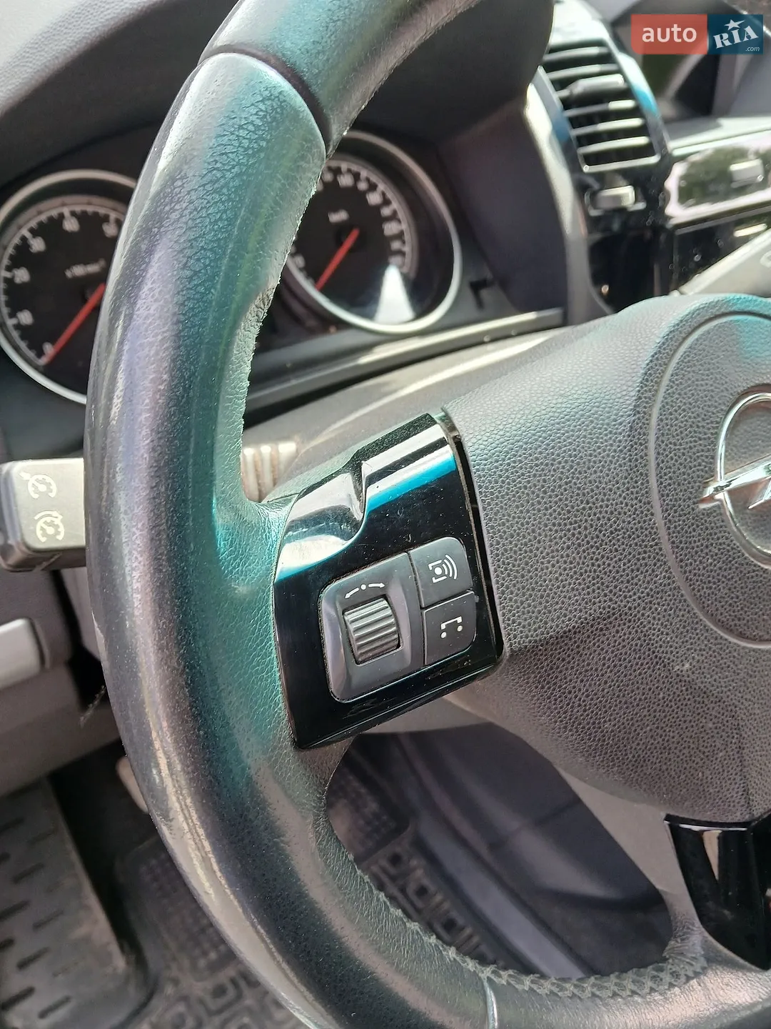 2010 Opel Zafira - мініатюра 11