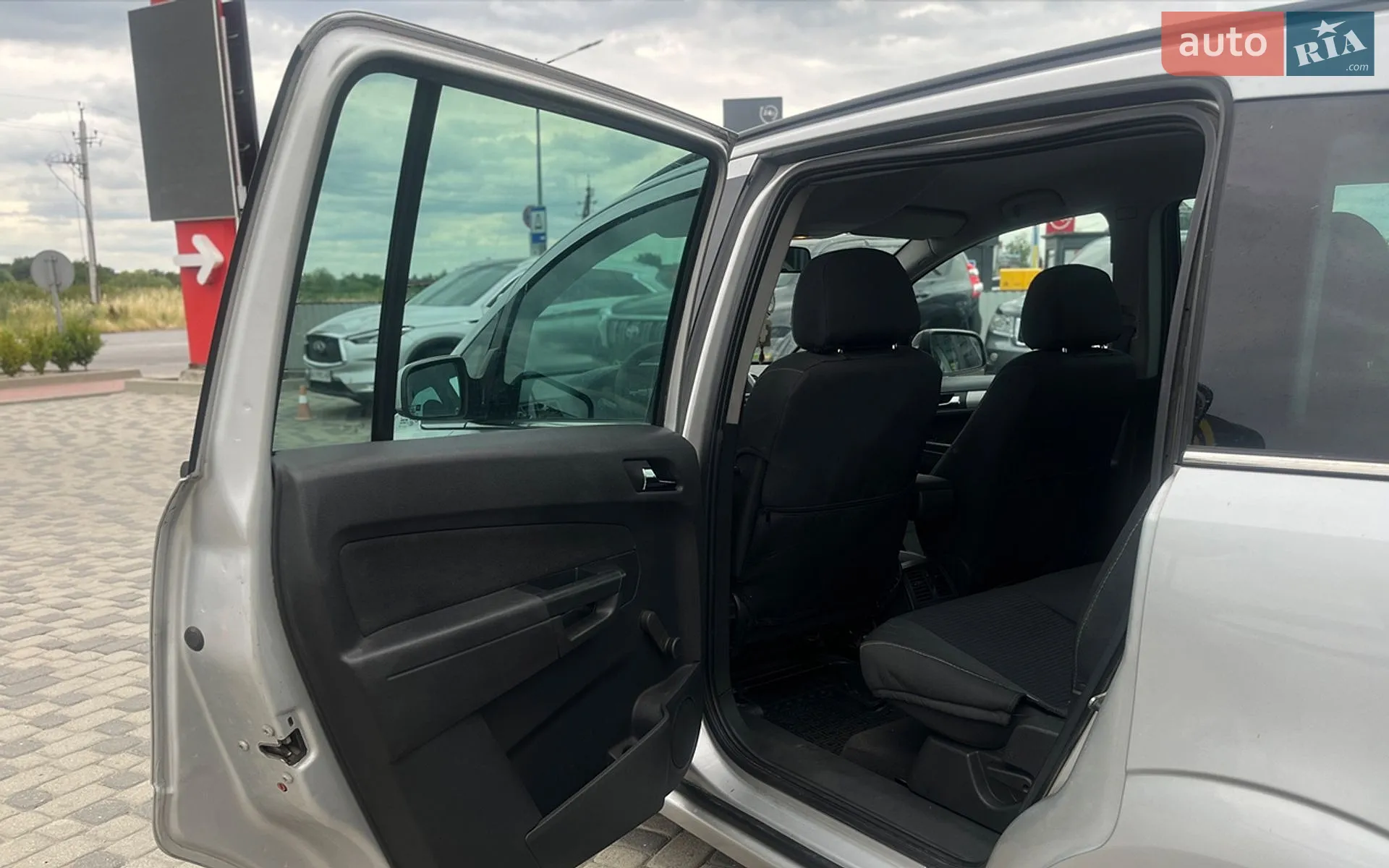 2010 Opel Zafira - мініатюра 25