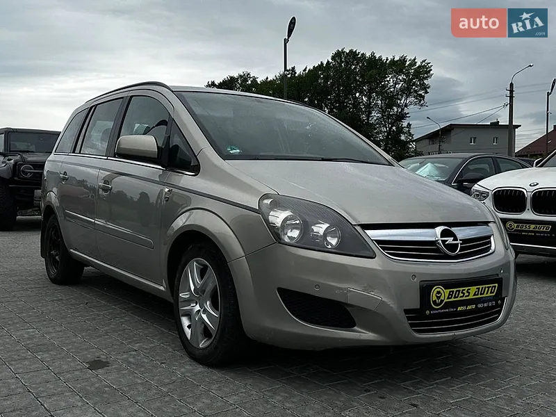 Opel Zafira 2010