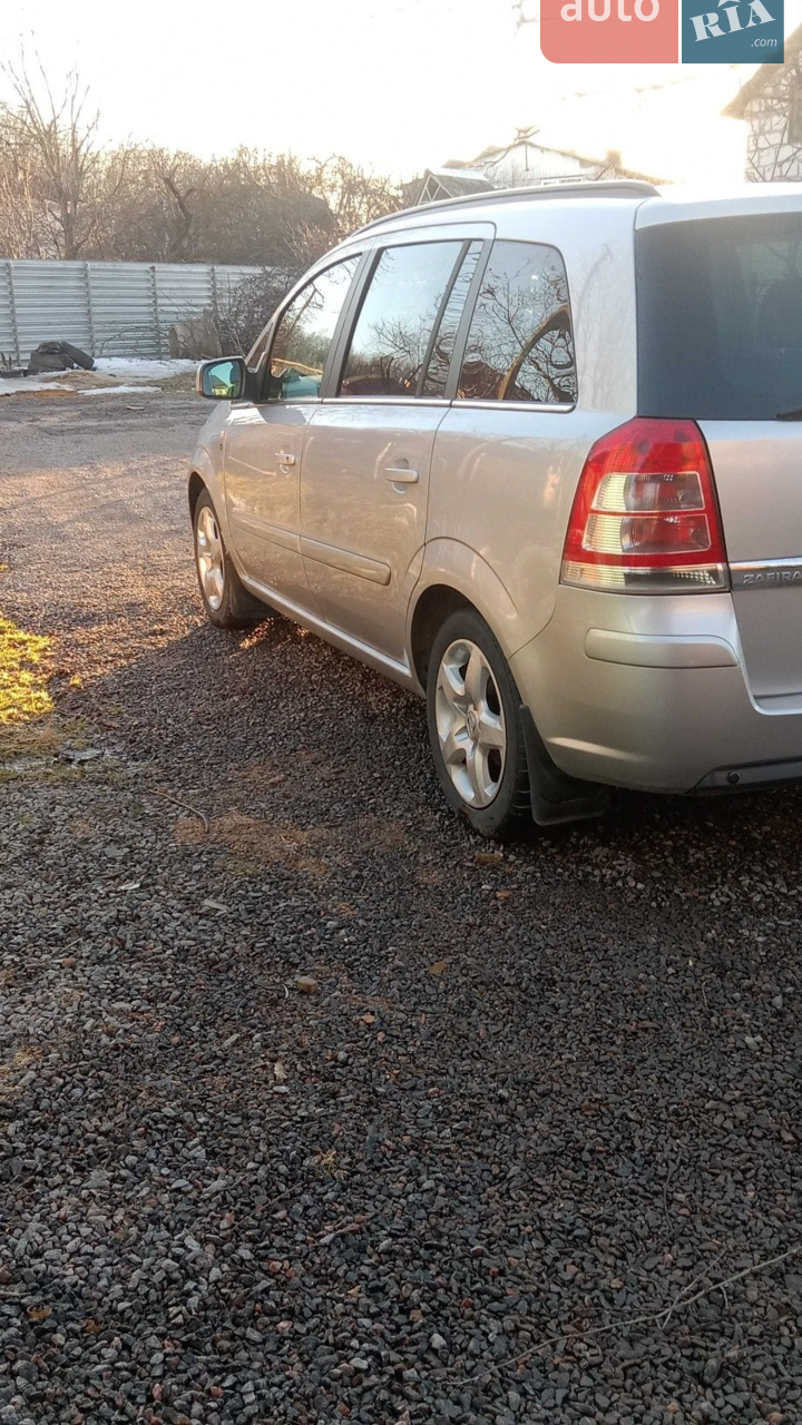 2011 Opel Zafira - мініатюра 10