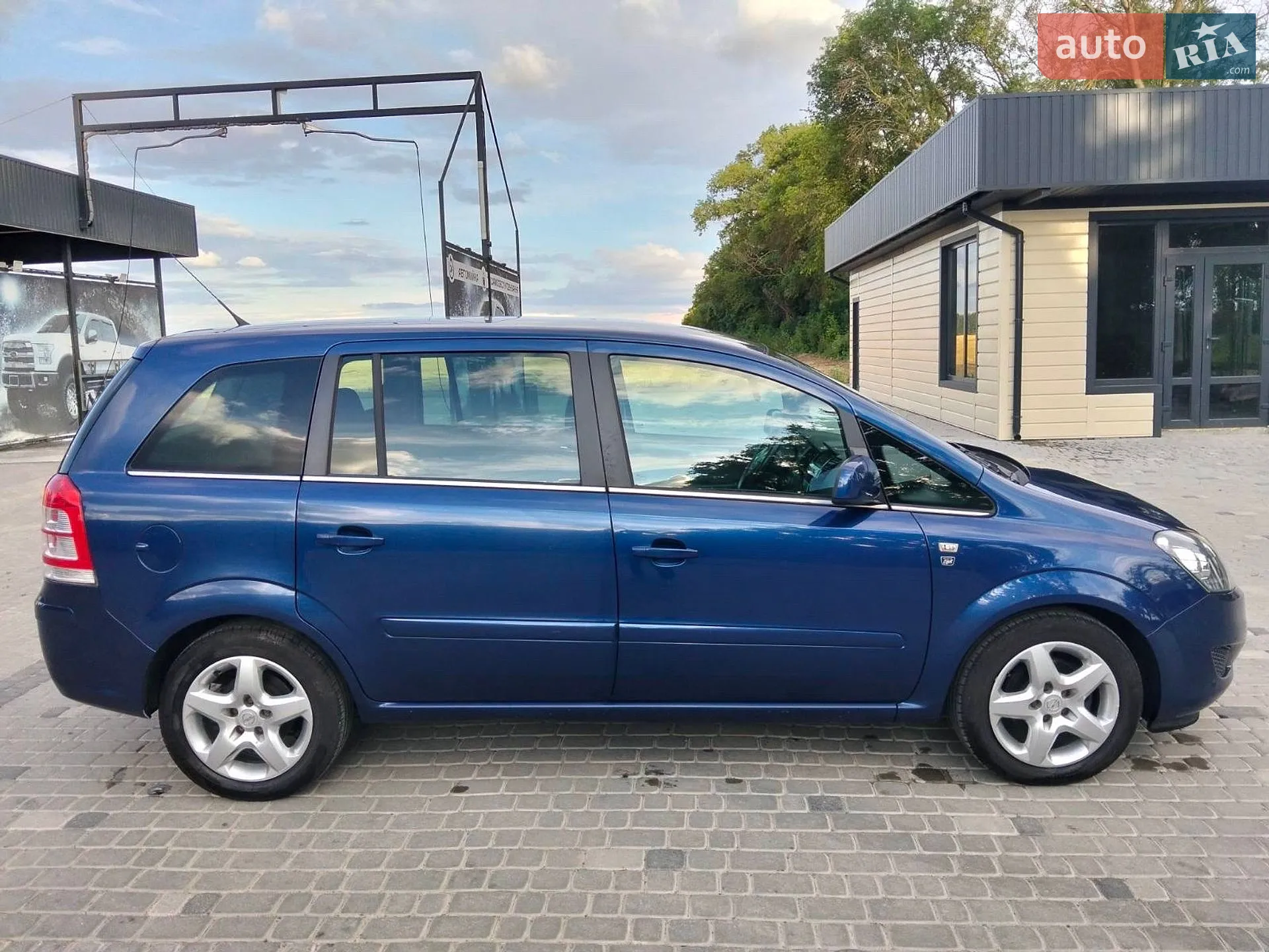 2010 Opel Zafira - мініатюра 14
