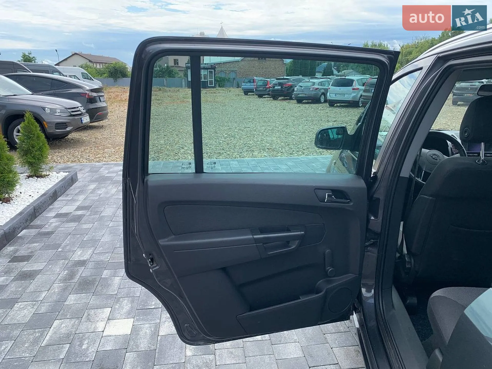 2011 Opel Zafira - мініатюра 9