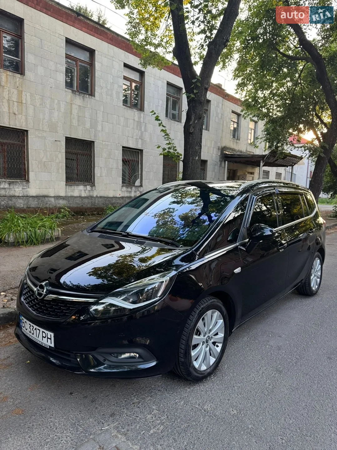 2016 Opel Zafira - фото 1