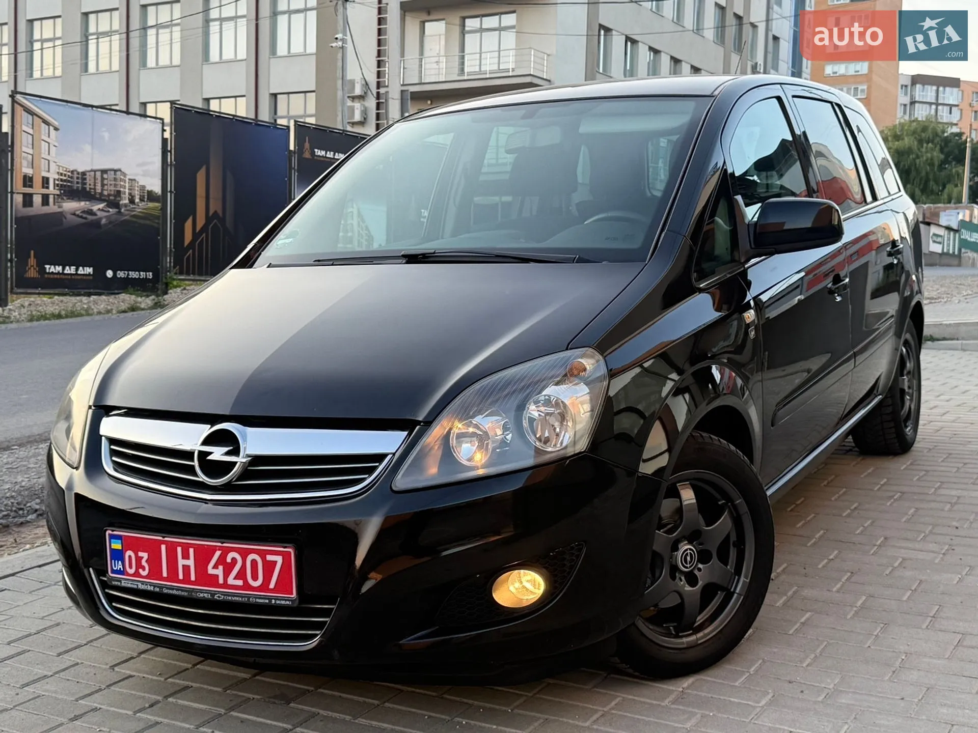 2011 Opel Zafira - фото 1