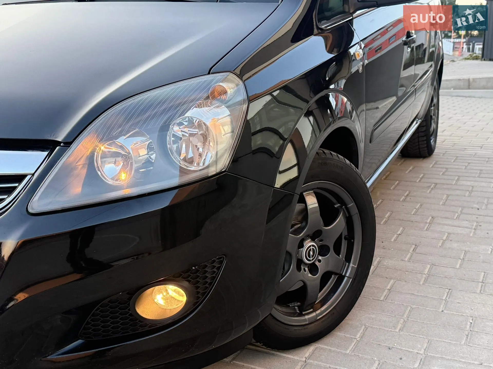 2011 Opel Zafira - мініатюра 2