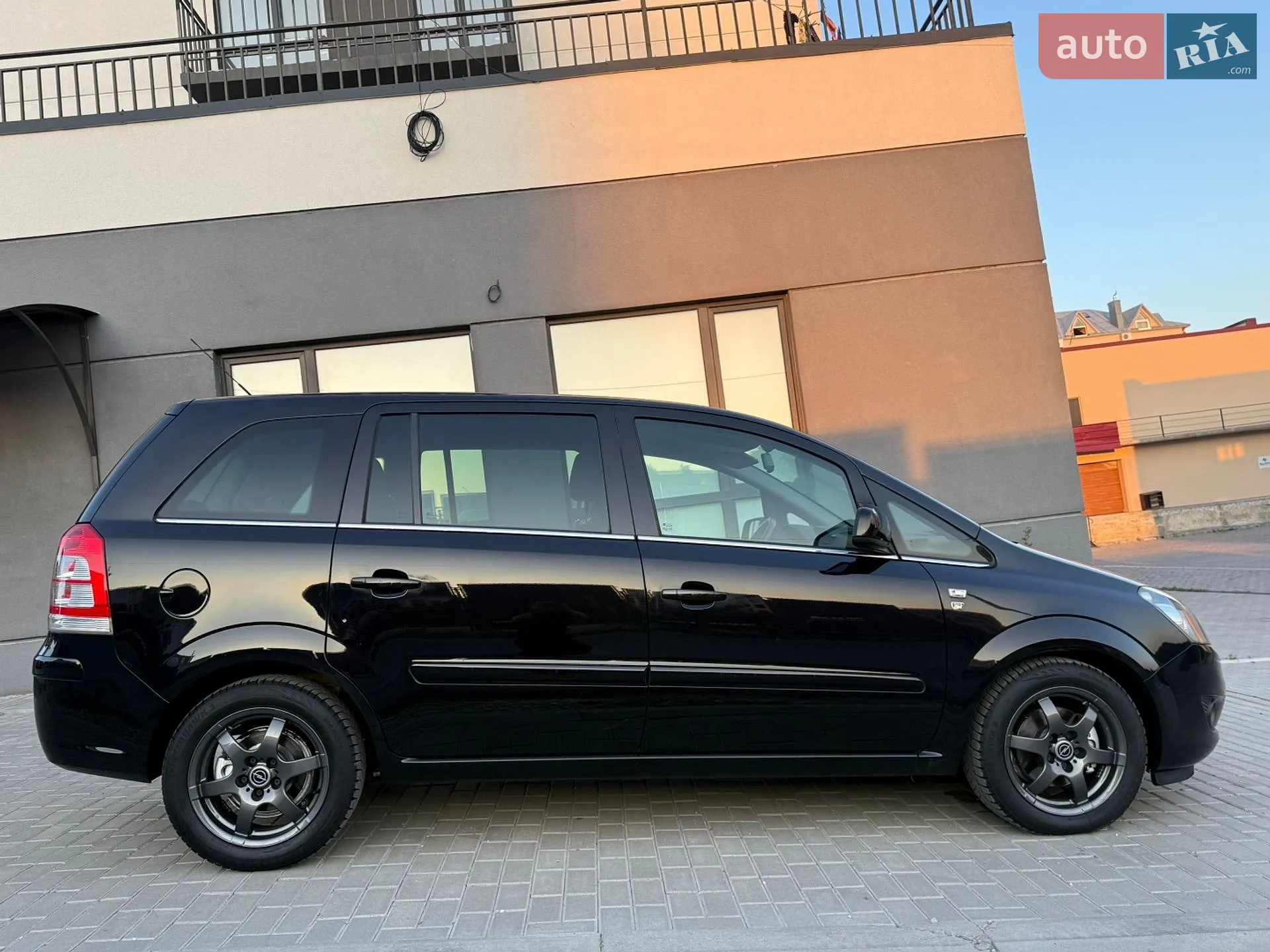 2011 Opel Zafira - мініатюра 16