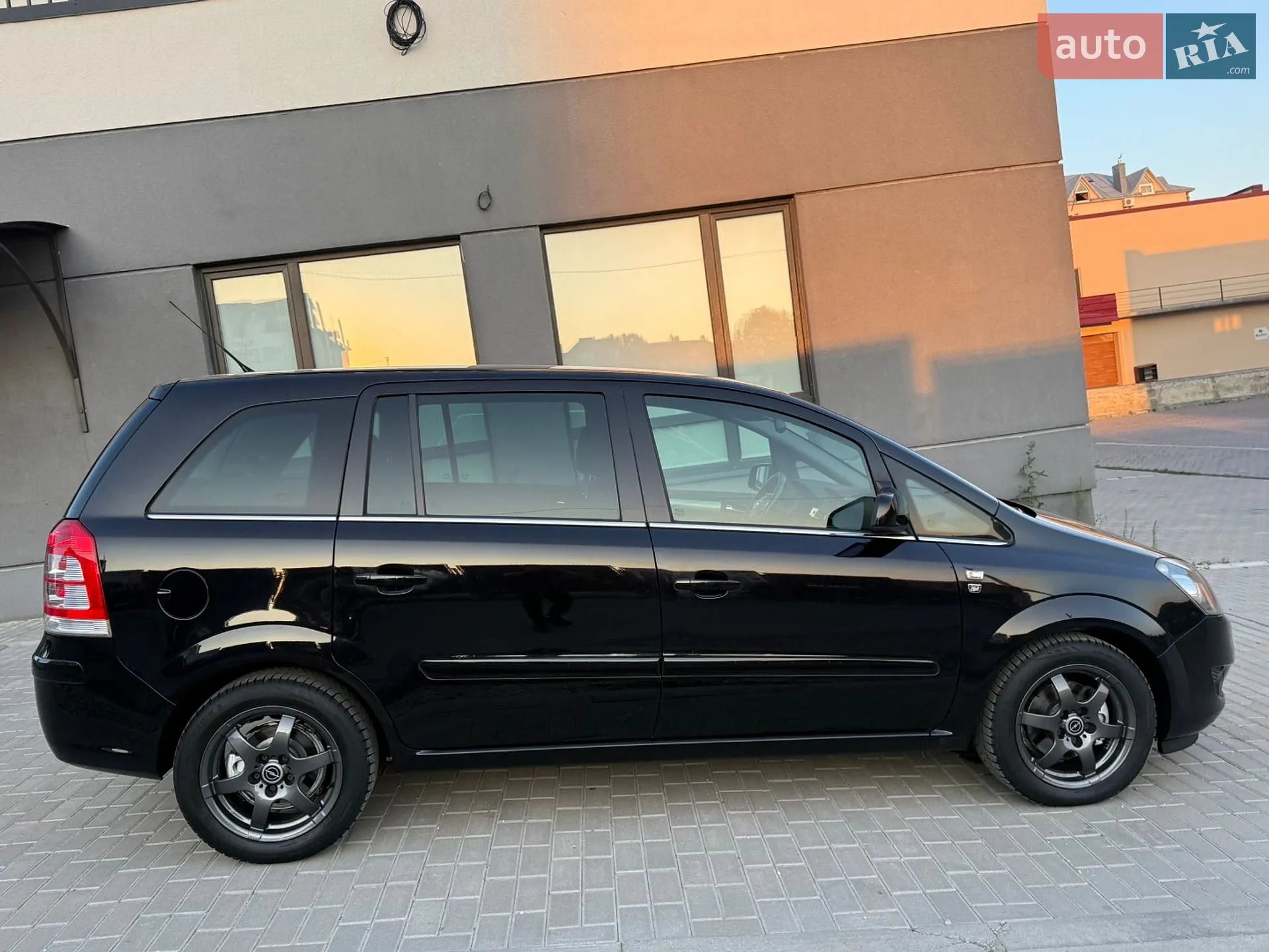 2011 Opel Zafira - мініатюра 17