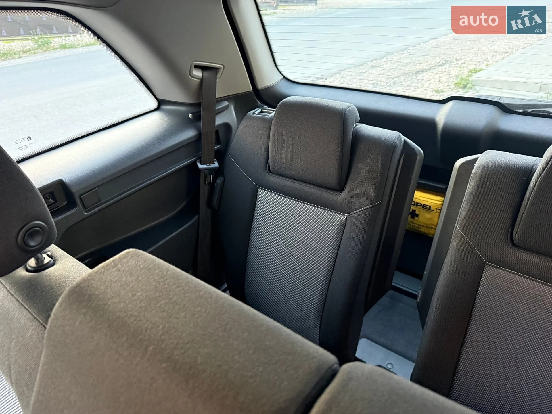 2011 Opel Zafira - мініатюра 32