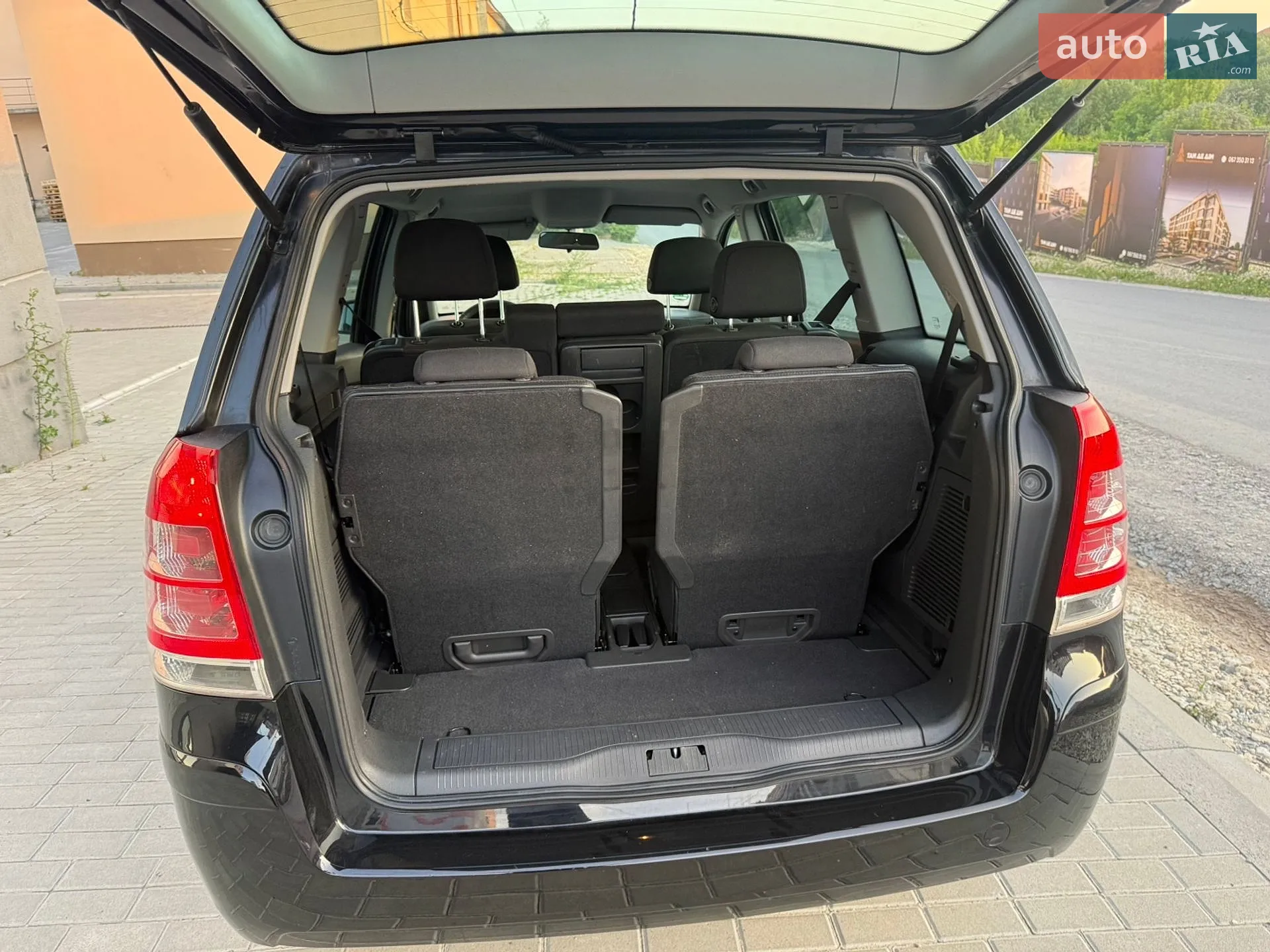 2011 Opel Zafira - мініатюра 34