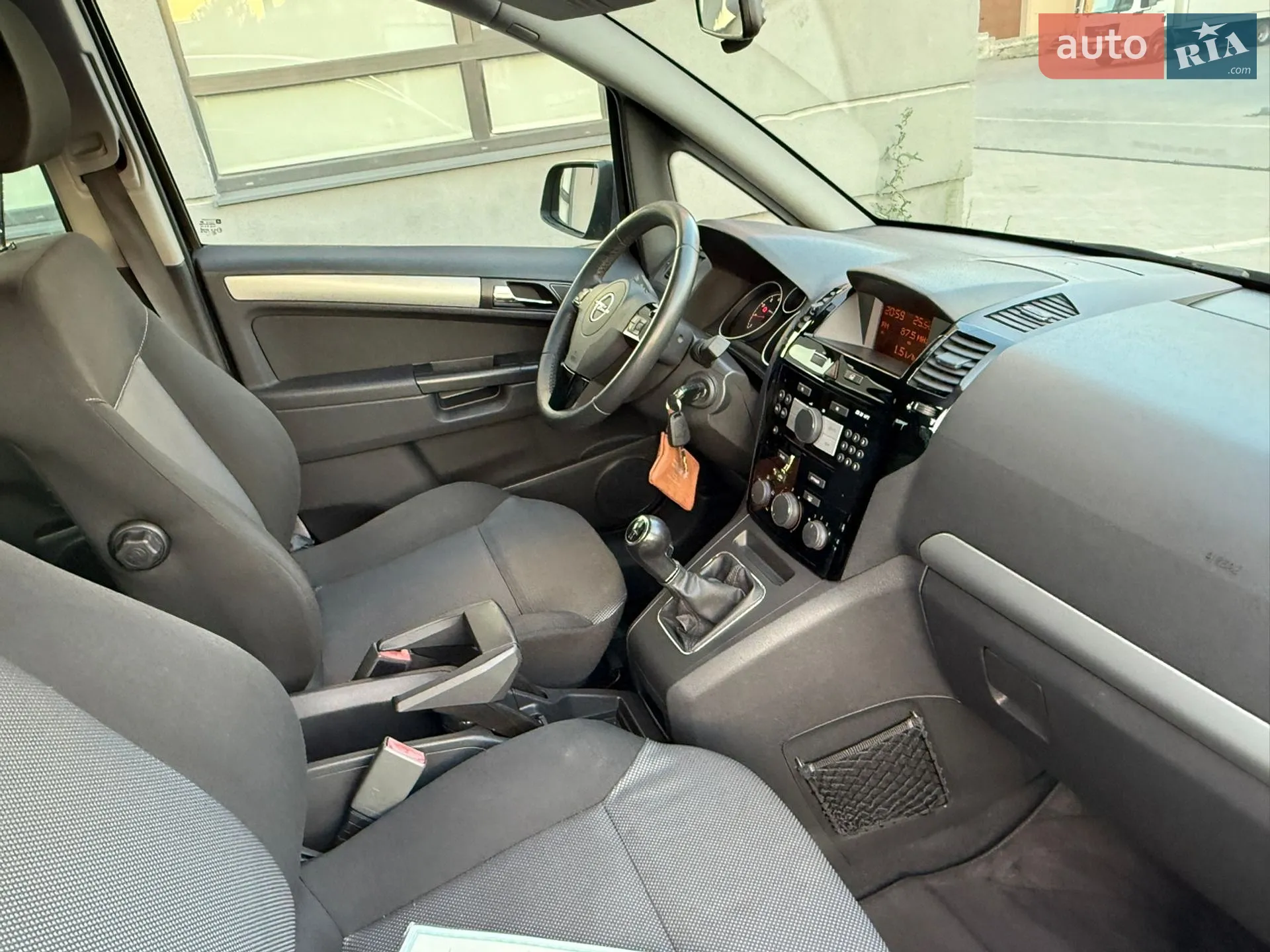 2011 Opel Zafira - мініатюра 40
