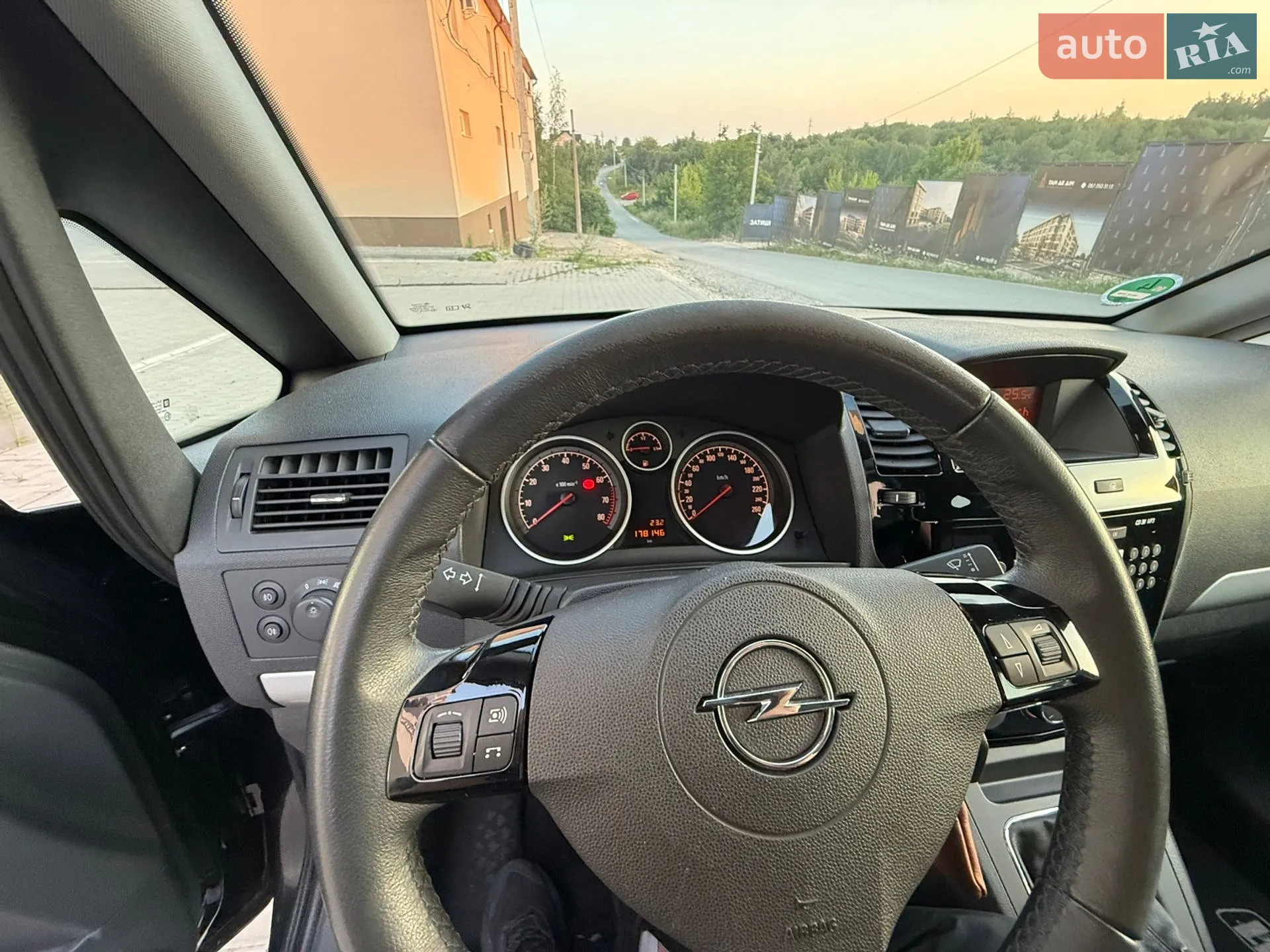 2011 Opel Zafira - мініатюра 46