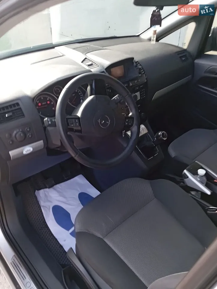 2011 Opel Zafira - мініатюра 35