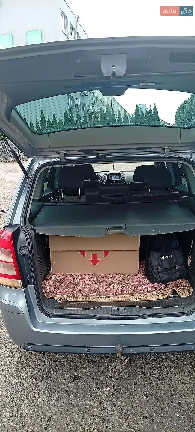 2010 Opel Zafira - мініатюра 13
