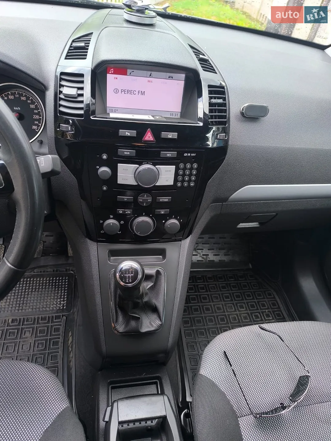 2011 Opel Zafira - мініатюра 11