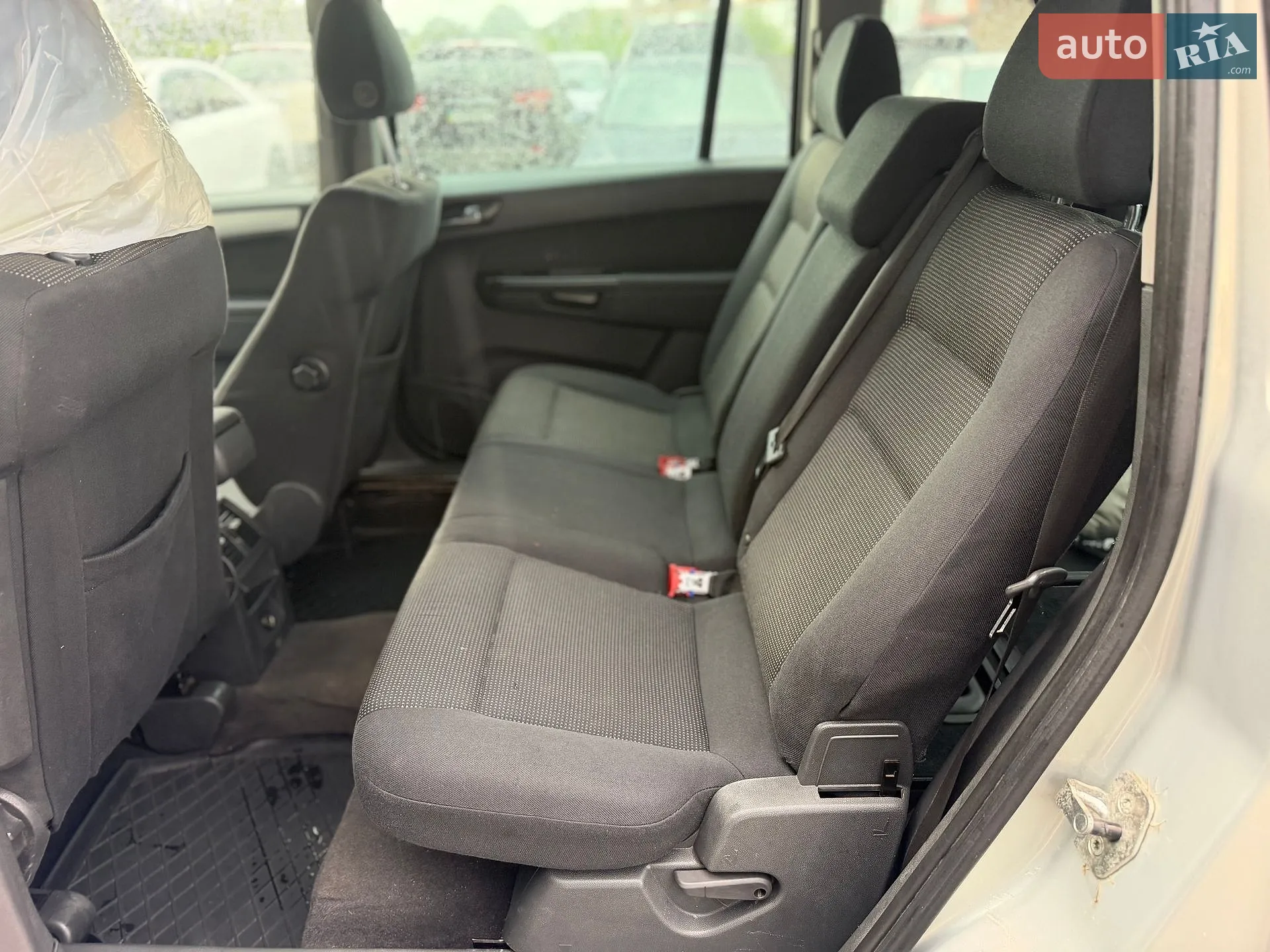 2011 Opel Zafira - мініатюра 27