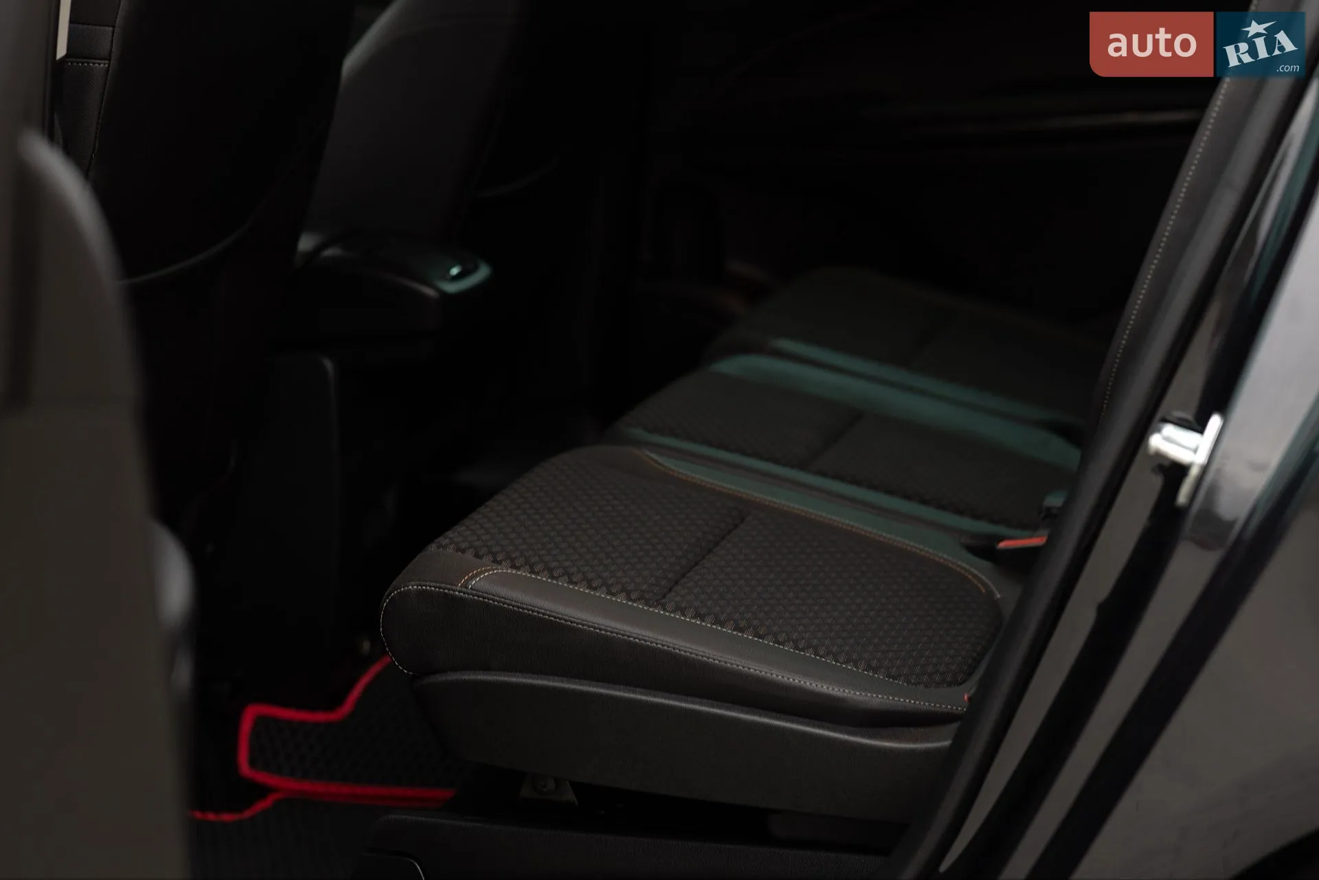 2015 Opel Zafira - мініатюра 39