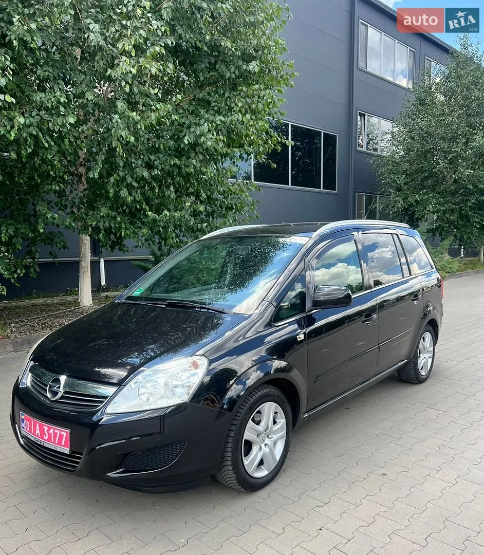 2010 Opel Zafira - фото 1