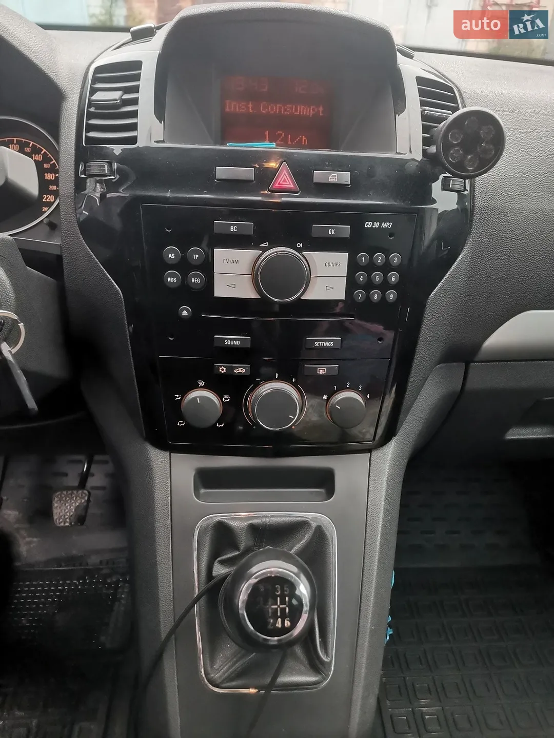 2010 Opel Zafira - мініатюра 14