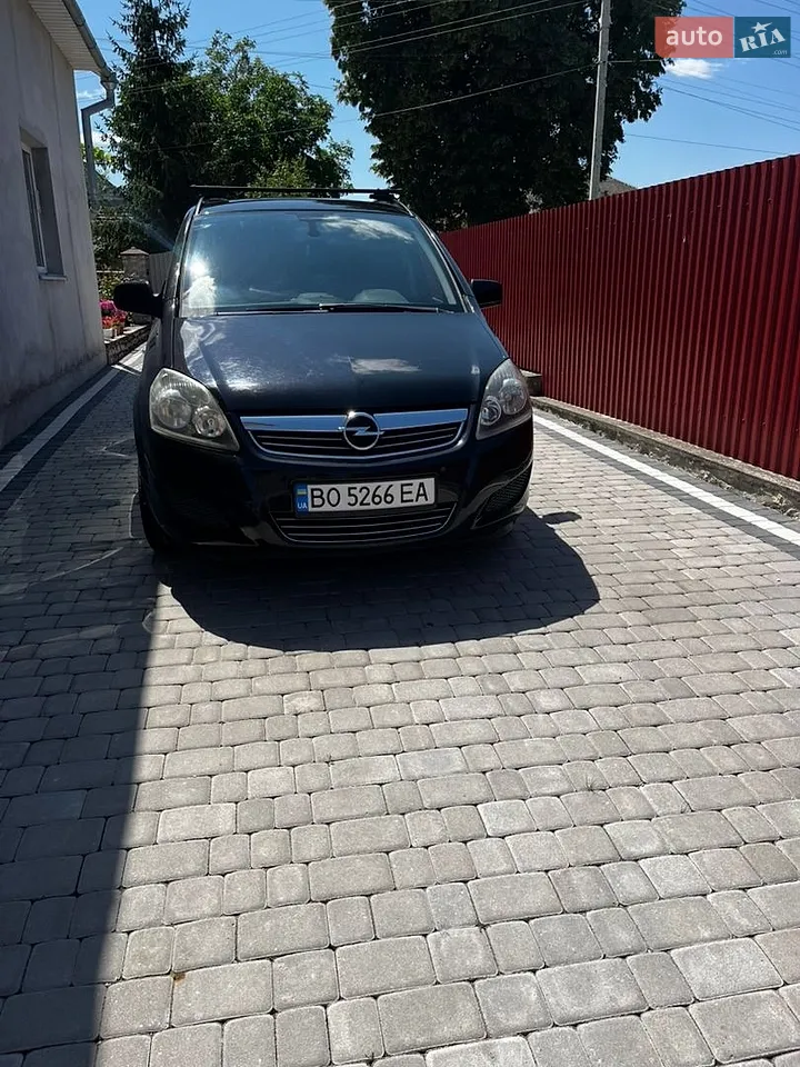 2011 Opel Zafira - мініатюра 20