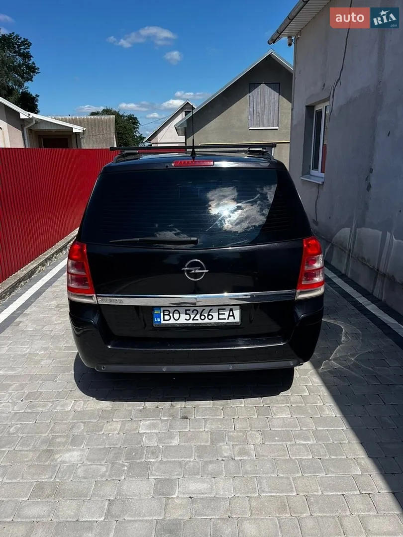 2010 Opel Zafira - мініатюра 8