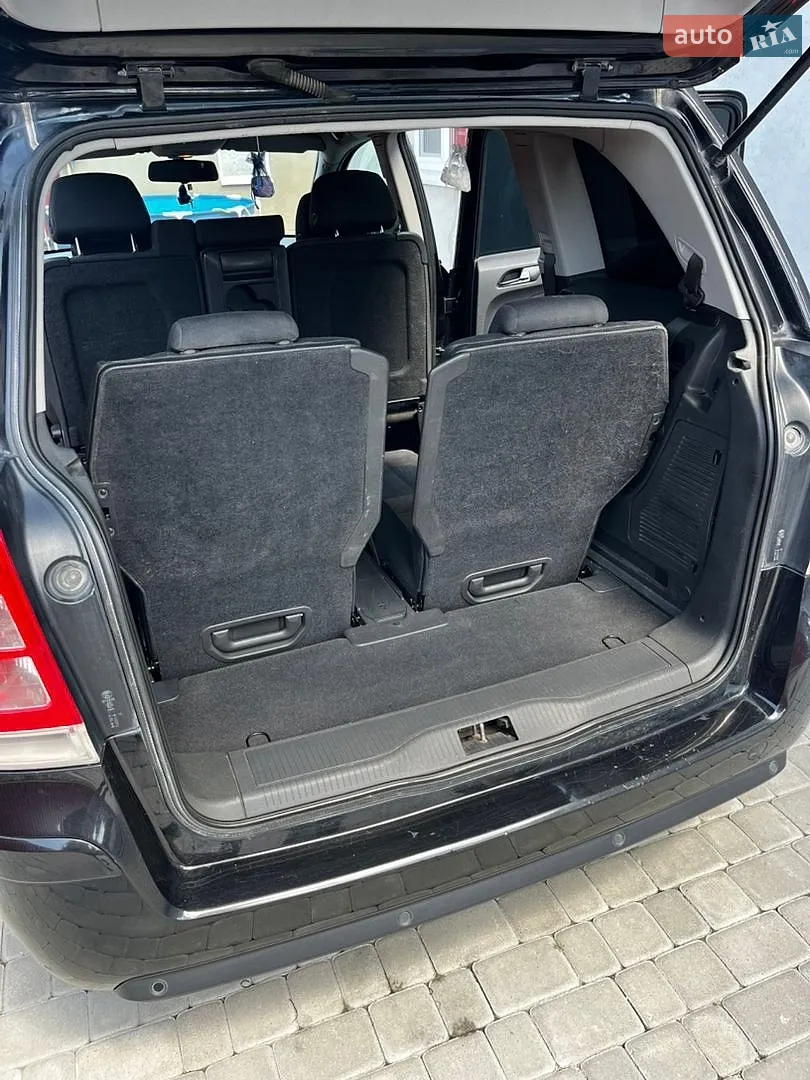 2010 Opel Zafira - мініатюра 14