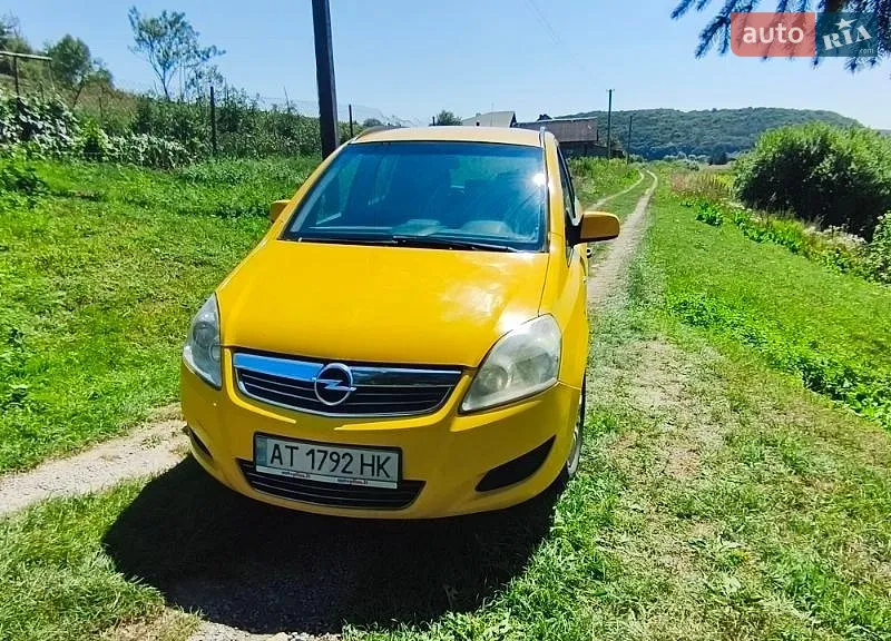 Opel Zafira 2010