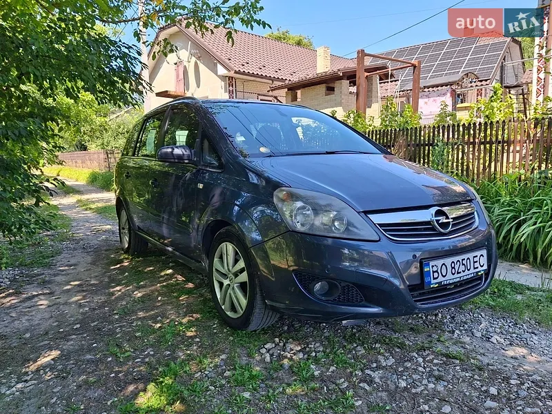 Opel Zafira 2008