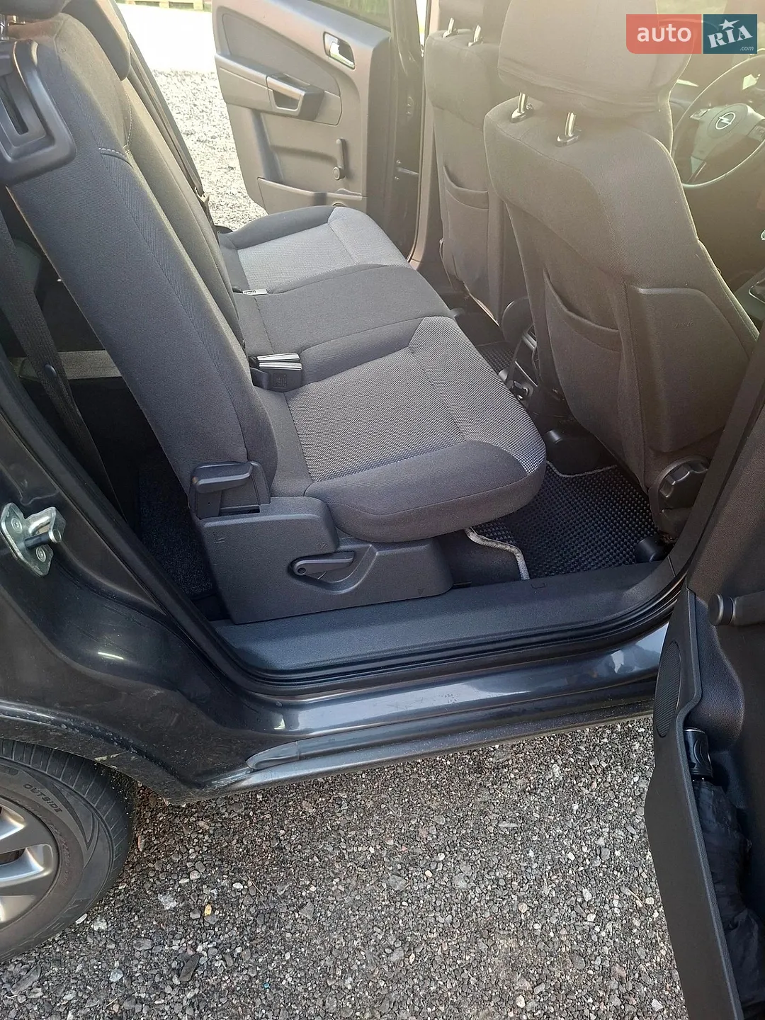 2011 Opel Zafira - мініатюра 35