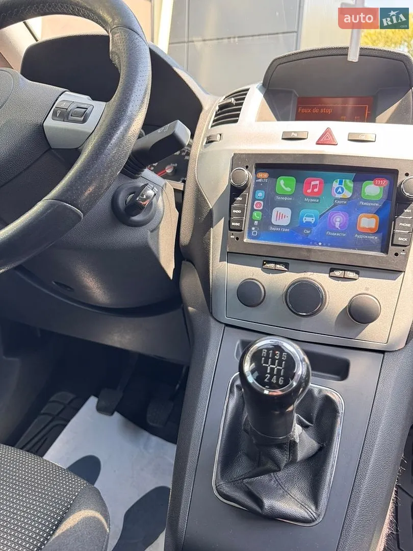 2010 Opel Zafira - мініатюра 13