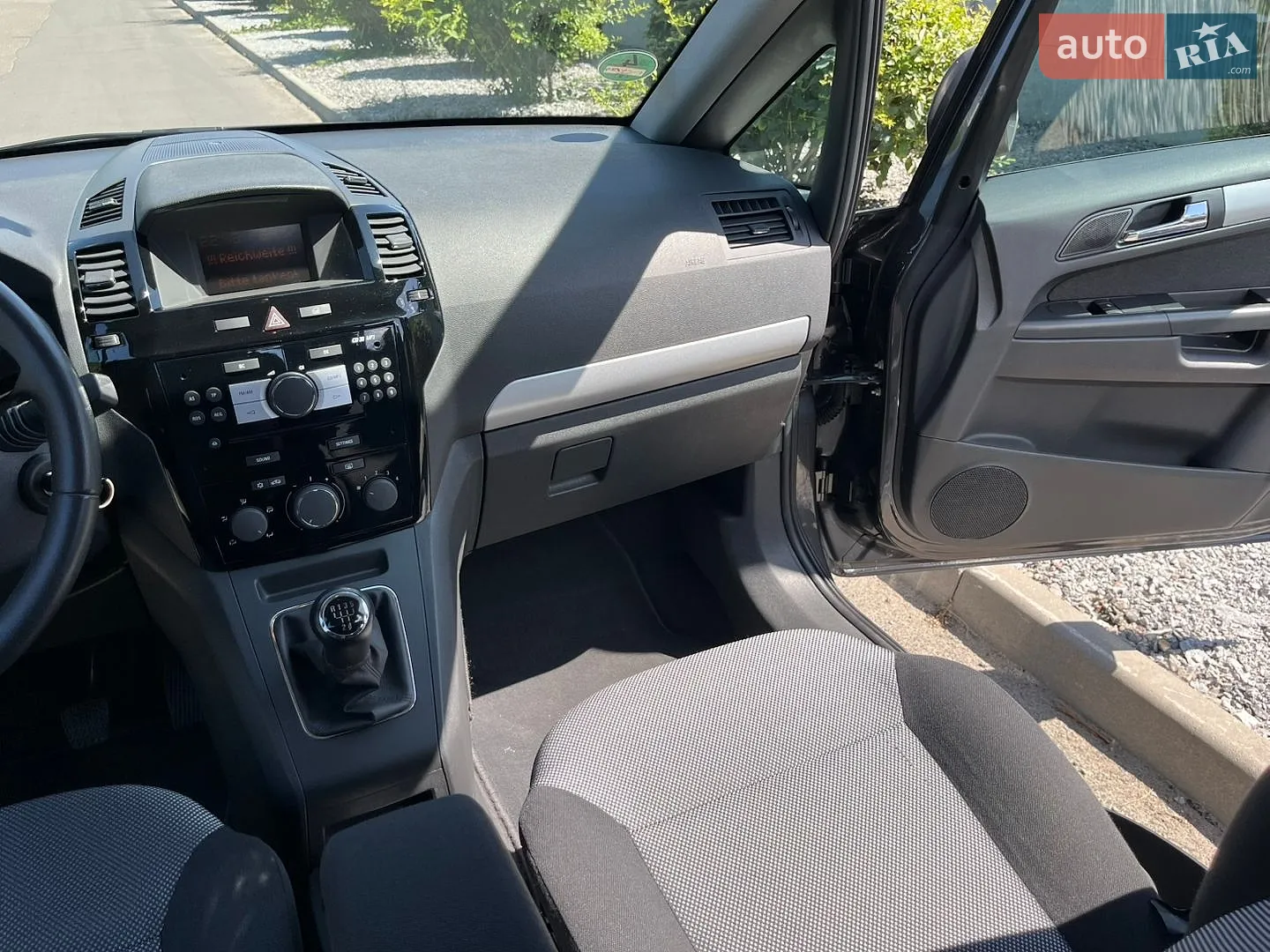 2011 Opel Zafira - мініатюра 40