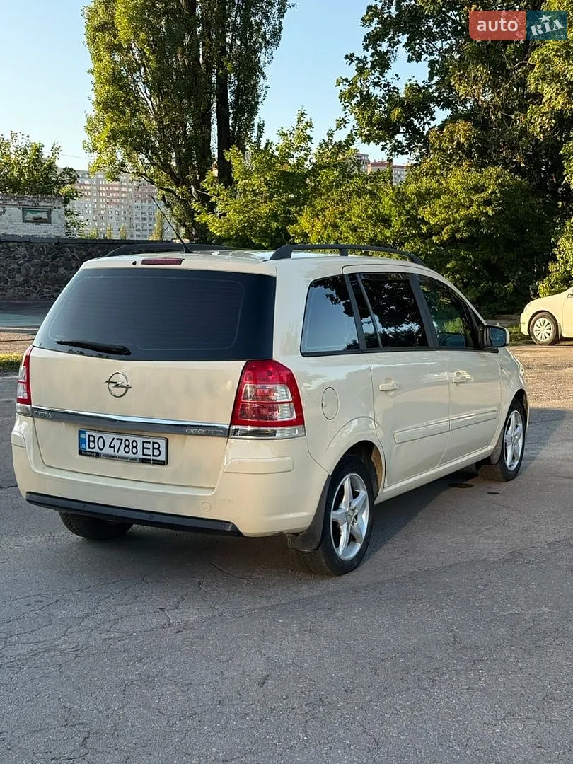 2012 Opel Zafira - мініатюра 2