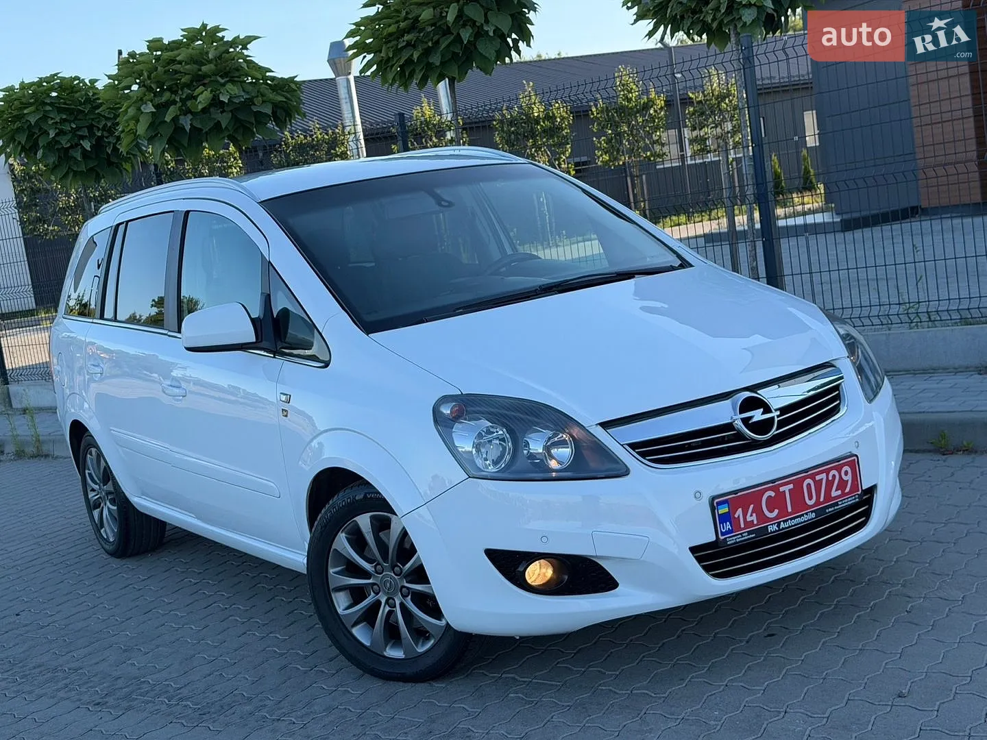 2010 Opel Zafira - мініатюра 20