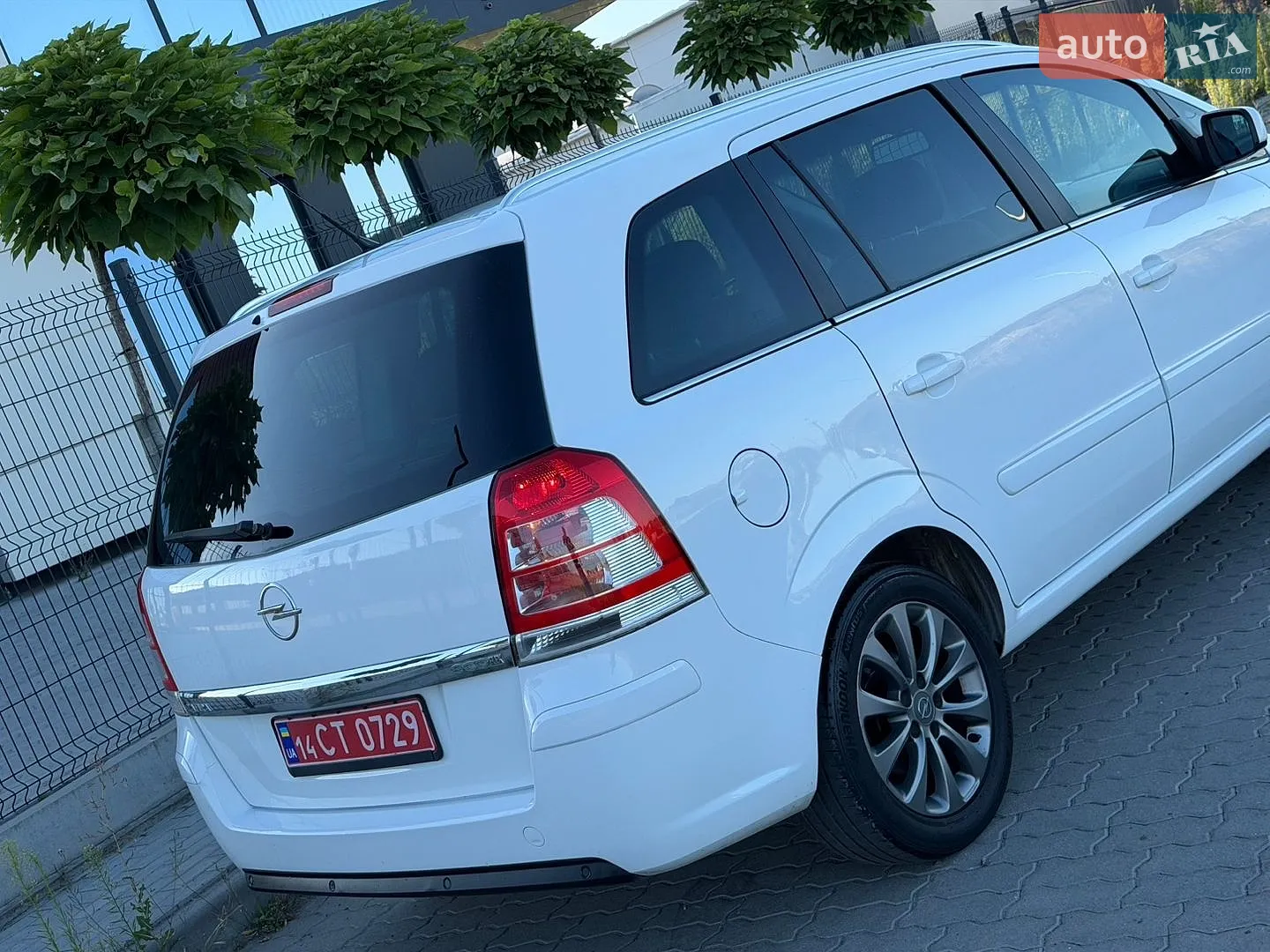 2010 Opel Zafira - мініатюра 28