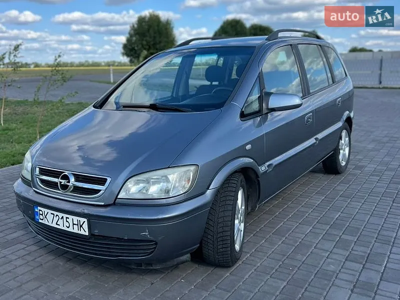 Opel Zafira 2004