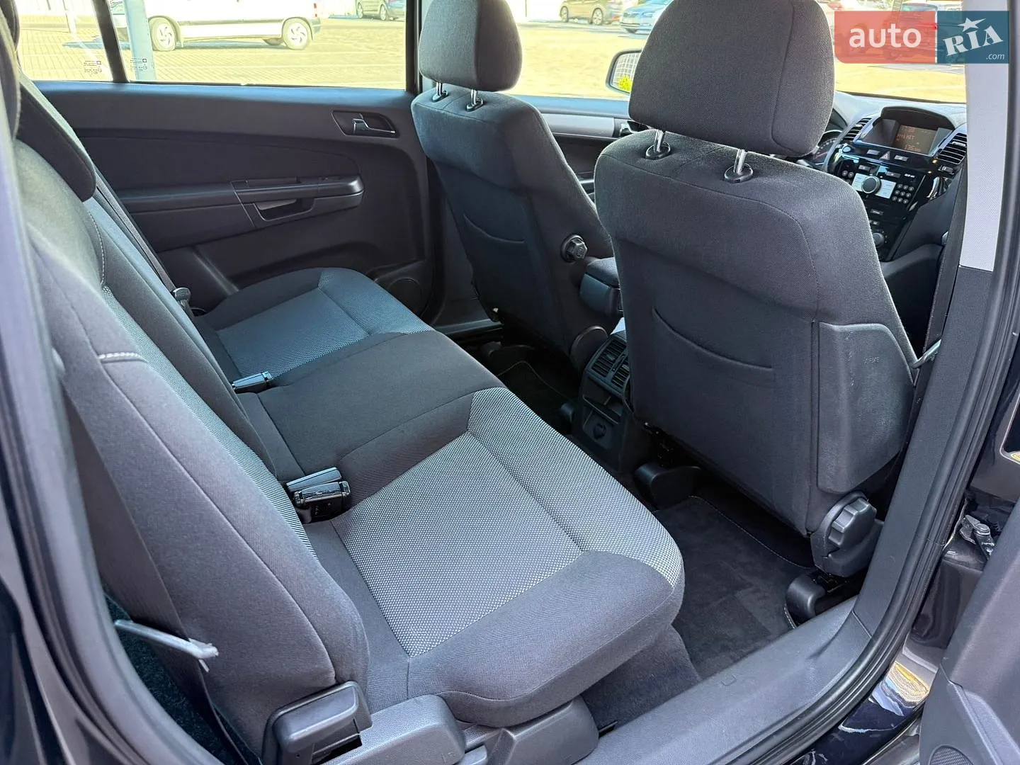 2011 Opel Zafira - мініатюра 28