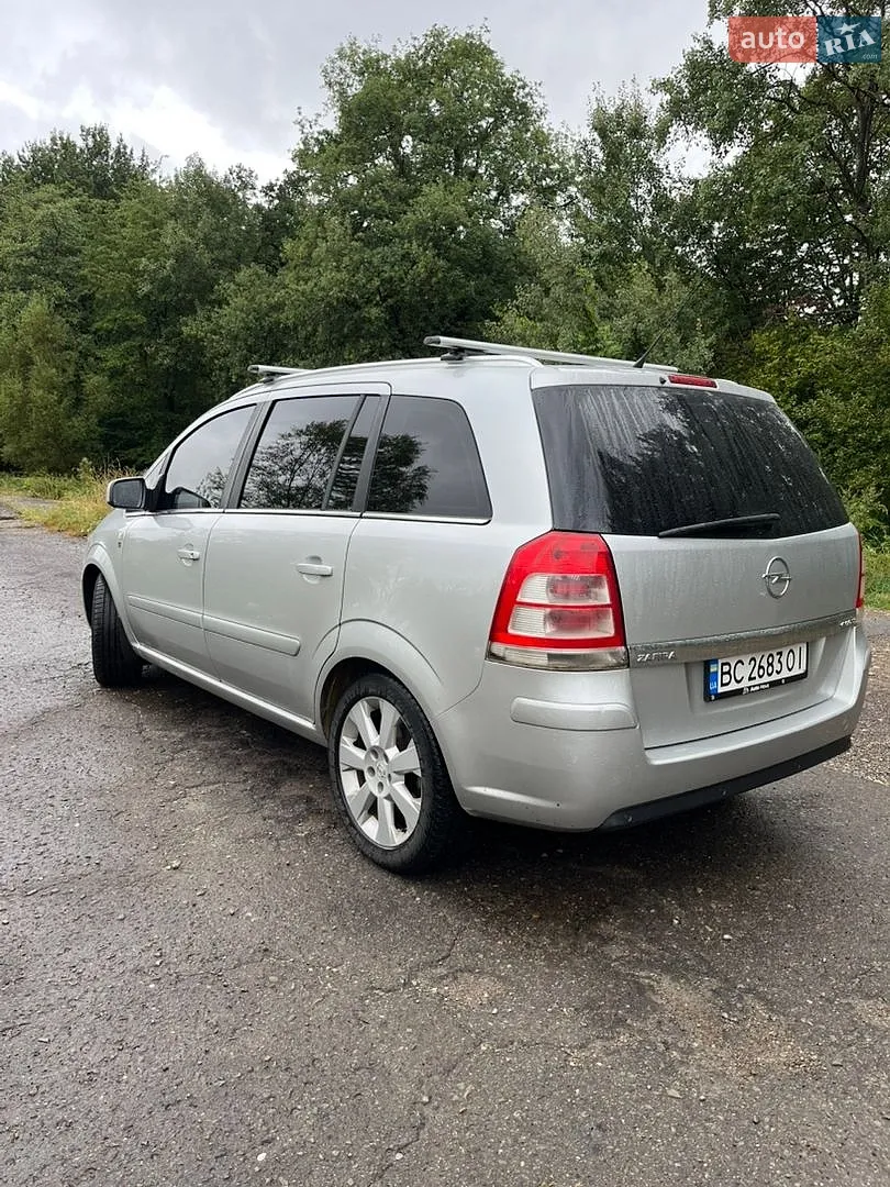 2010 Opel Zafira - мініатюра 3