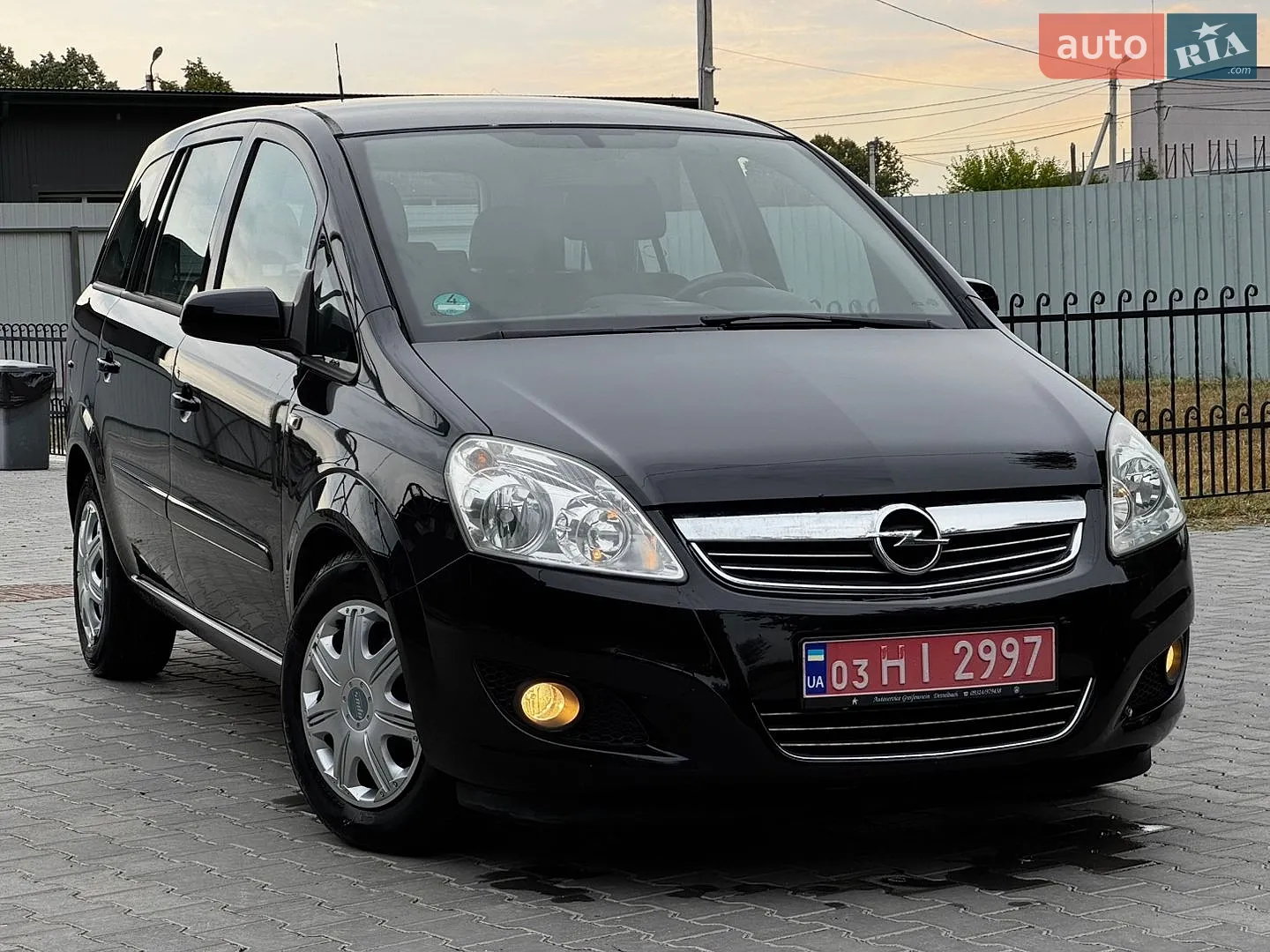 2010 Opel Zafira - мініатюра 10